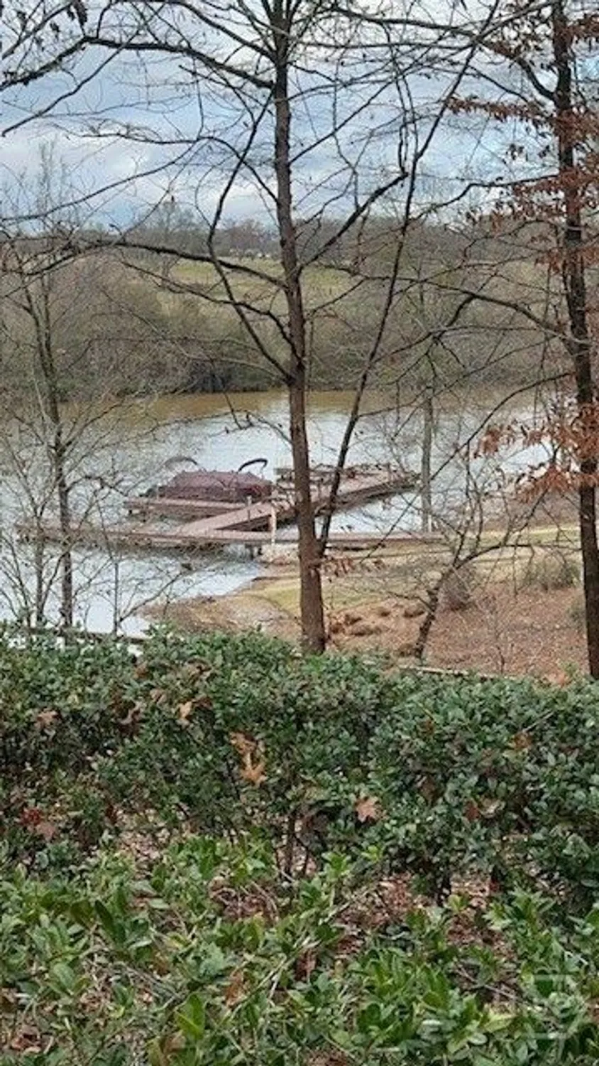 Property Slideshow image 30 of 56 | 1260 starboard way, Greensboro, GA, 30642