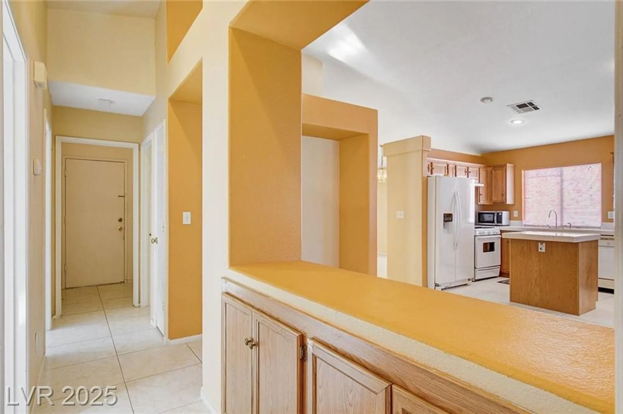 Property Slideshow image 21 of 40 | 5524 morningcross st, Las Vegas, NV, 89130