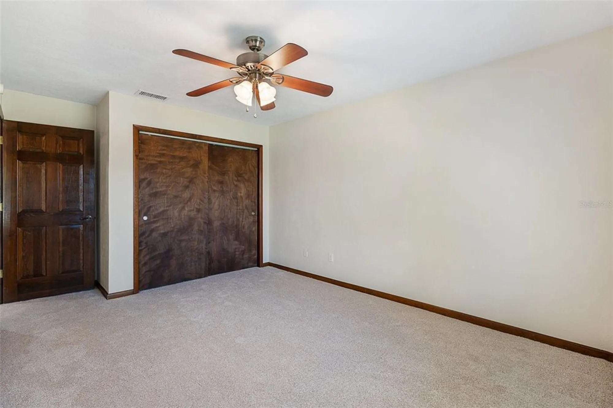 Property Slideshow image 33 of 48 | 521 pelican bay dr, Daytona Beach, FL, 32119