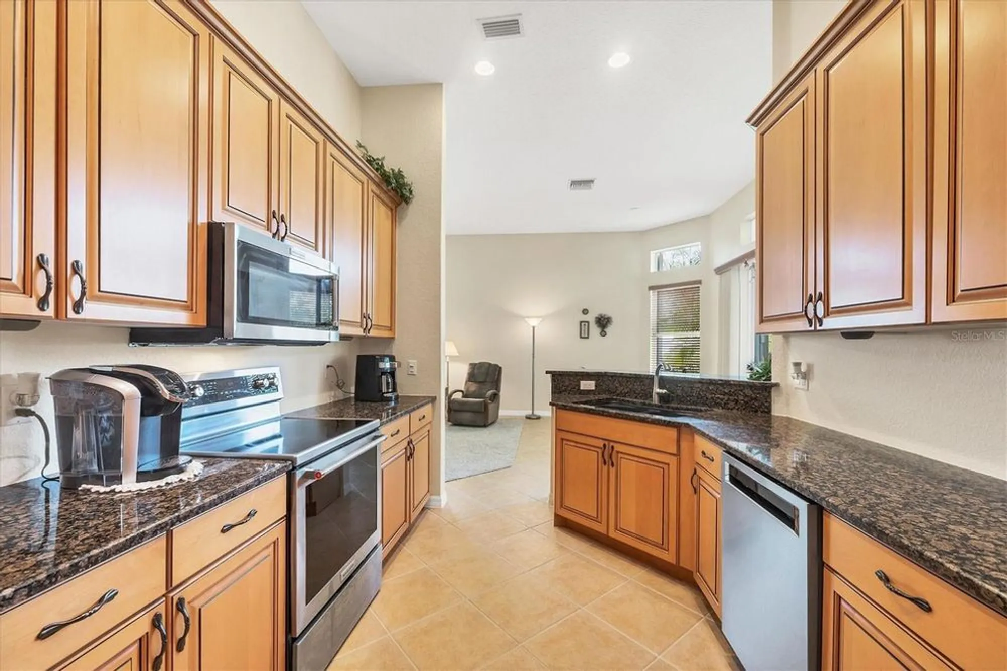Property Slideshow image 10 of 57 | 6312 41st ct, Sarasota, FL, 34243