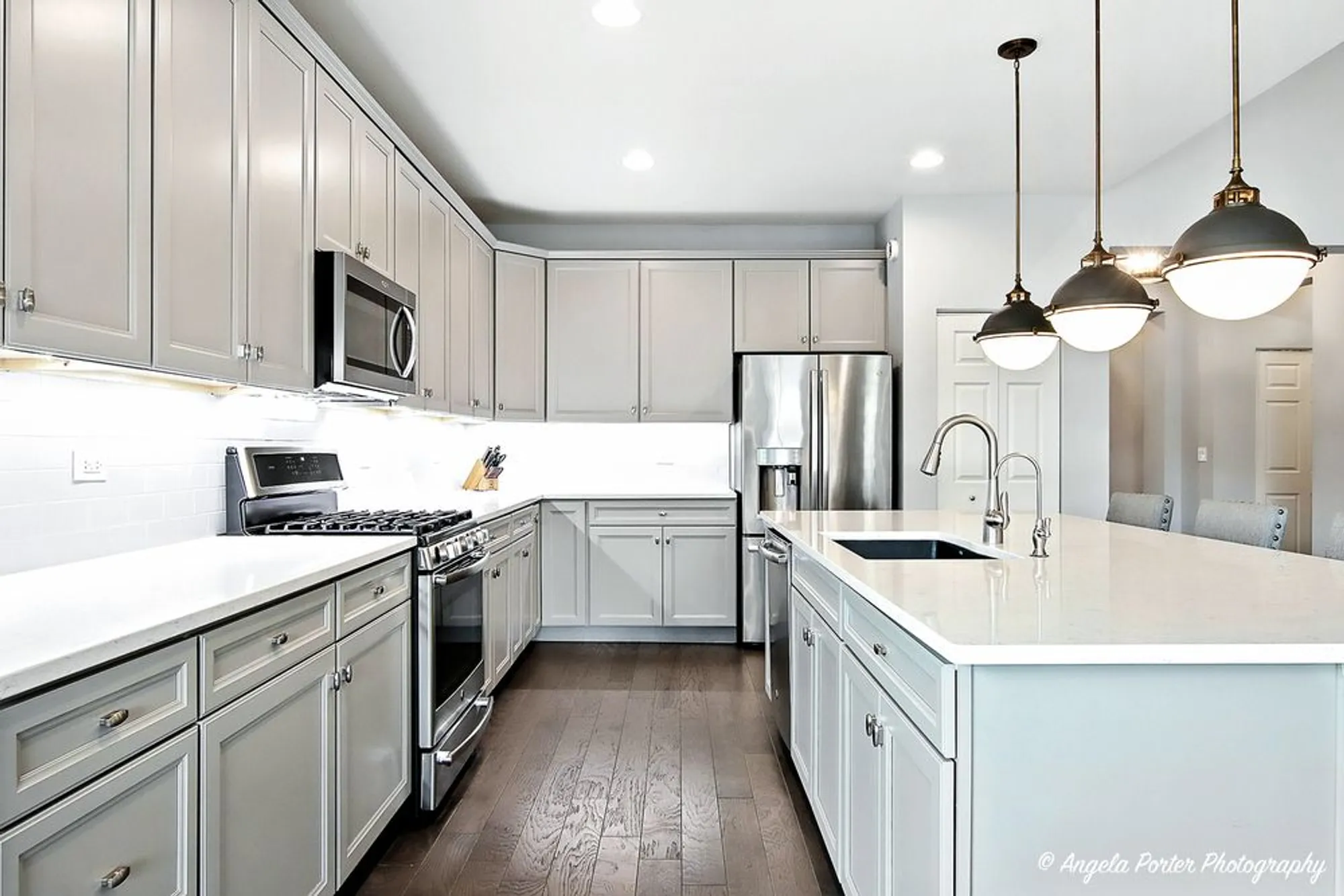 Property Slideshow image 20 of 36 | 1855 alta dr, Volo, IL, 60020