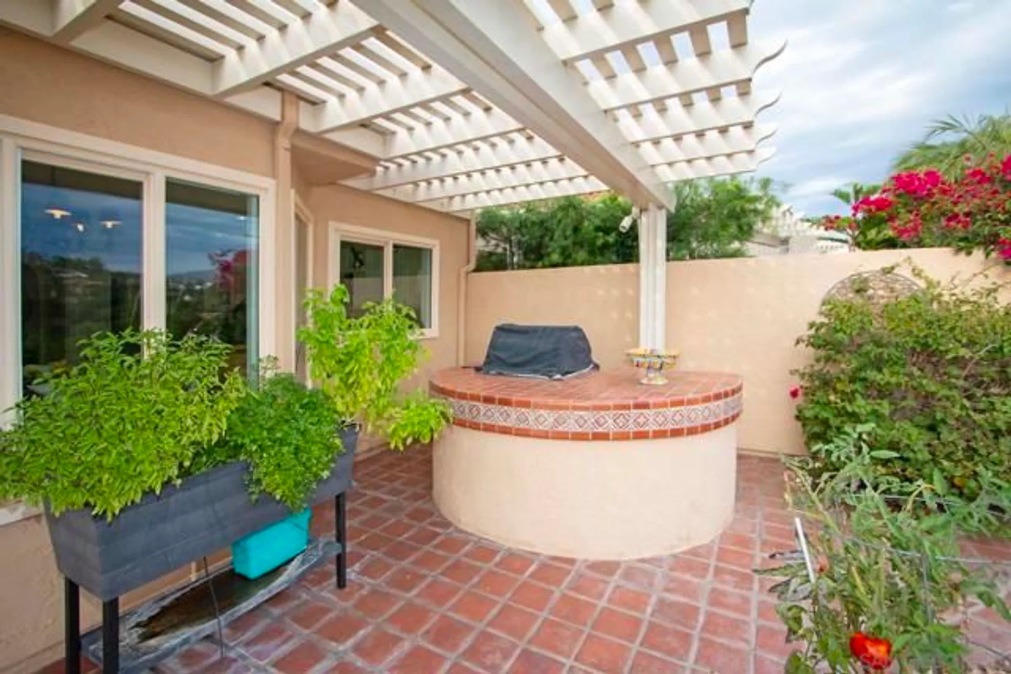 Property Slideshow image 42 of 48 | 17639 caminito hercuba, San Diego, CA, 92128