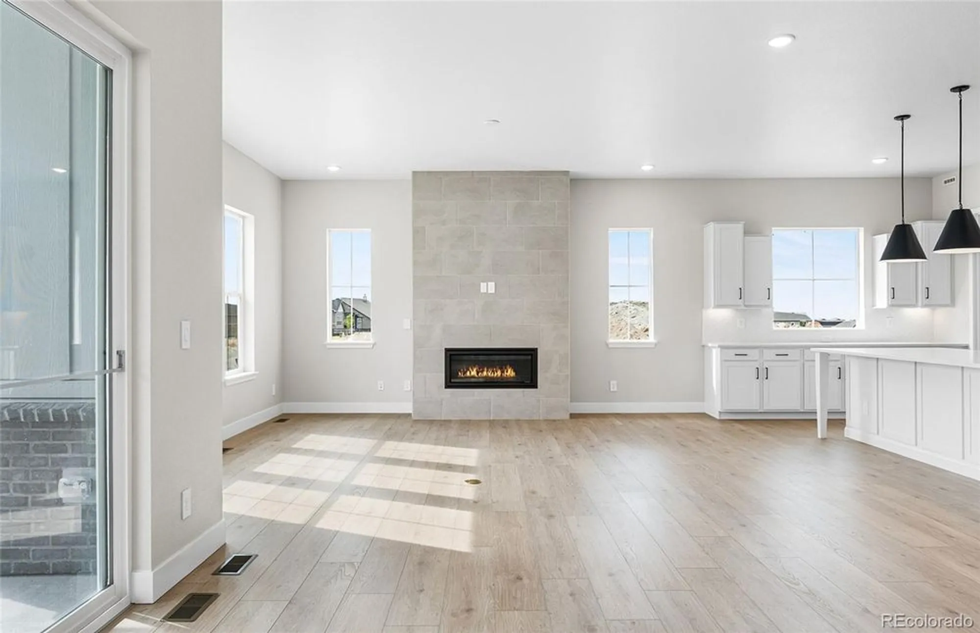 Property Slideshow image 14 of 45 | 8831 s quemoy st, Aurora, CO, 80016