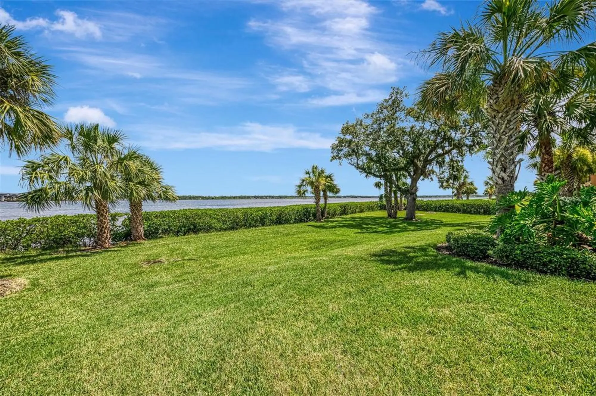 Property Slideshow image 52 of 77 | 1226 riverscape st, Bradenton, FL, 34208