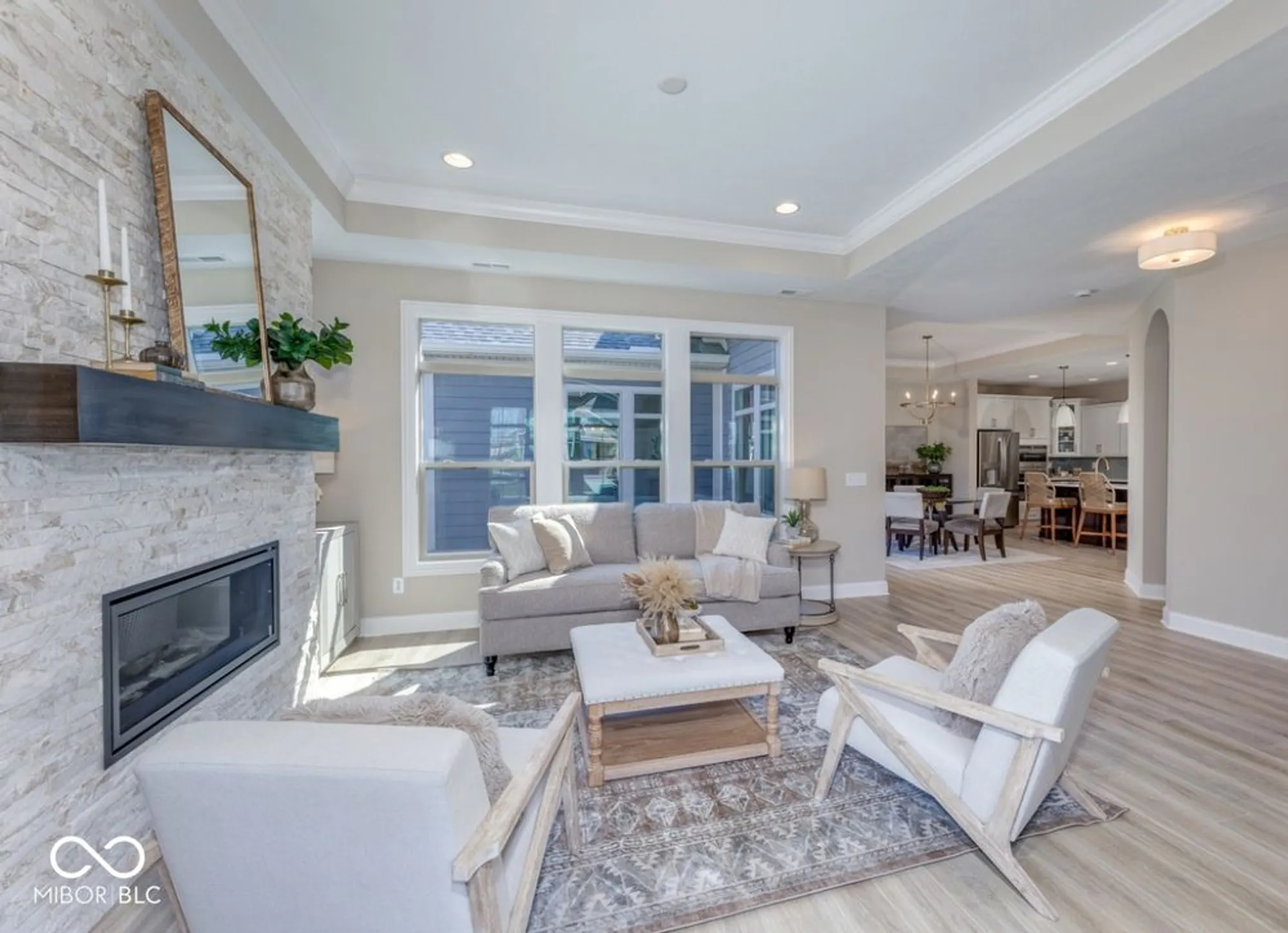 Property Slideshow image 4 of 38 | 2945 millgate dr, Carmel, IN, 46033