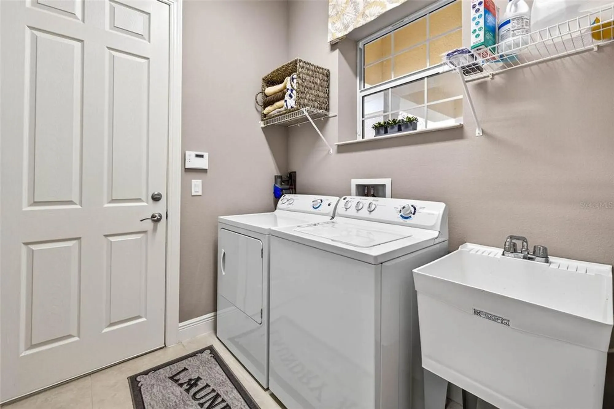 Property Slideshow image 44 of 82 | 5016 stone harbor cir, Wimauma, FL, 33598