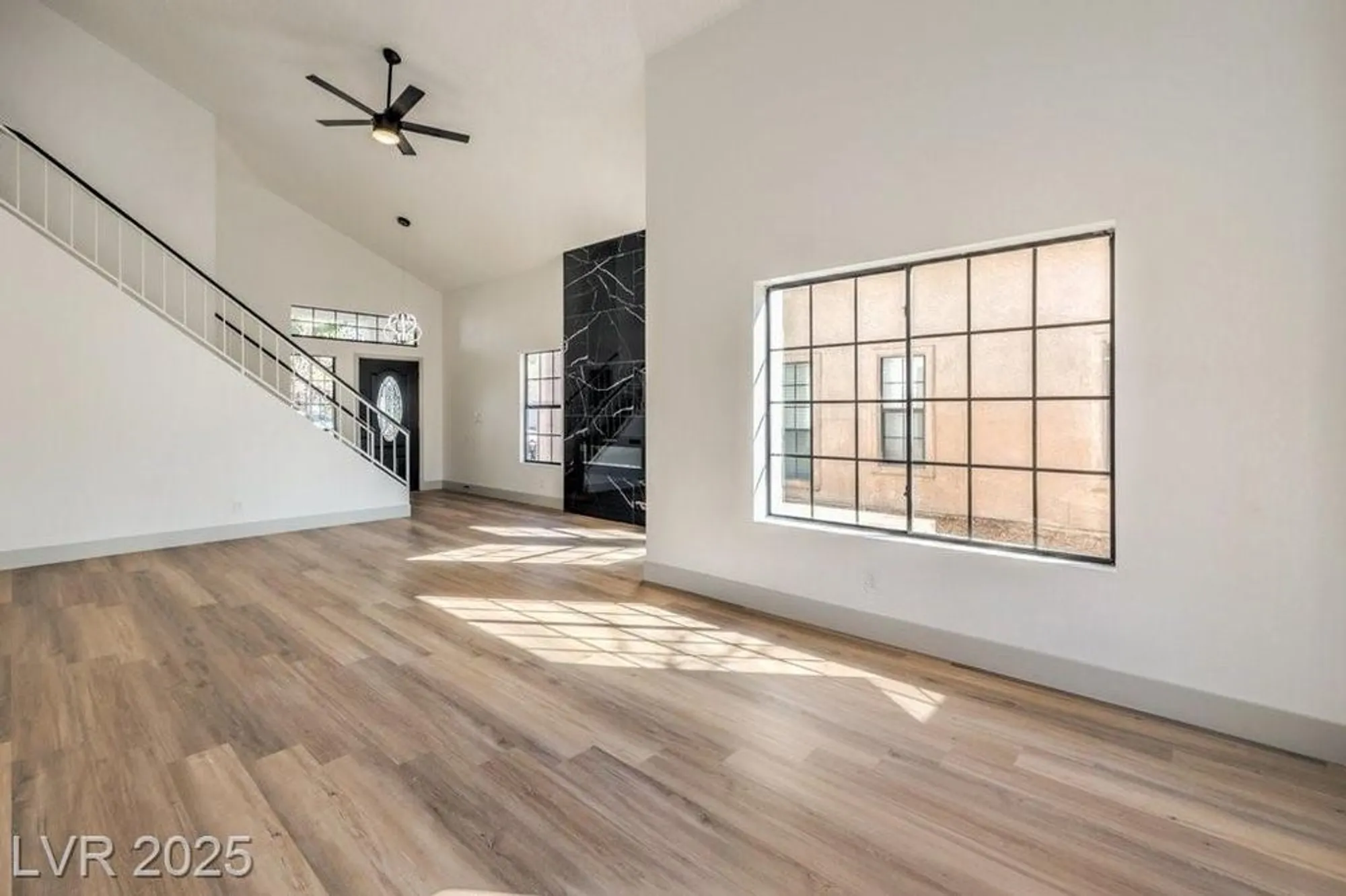 Property Slideshow image 8 of 37 | 5213 tamanar dr, Las Vegas, NV, 89130