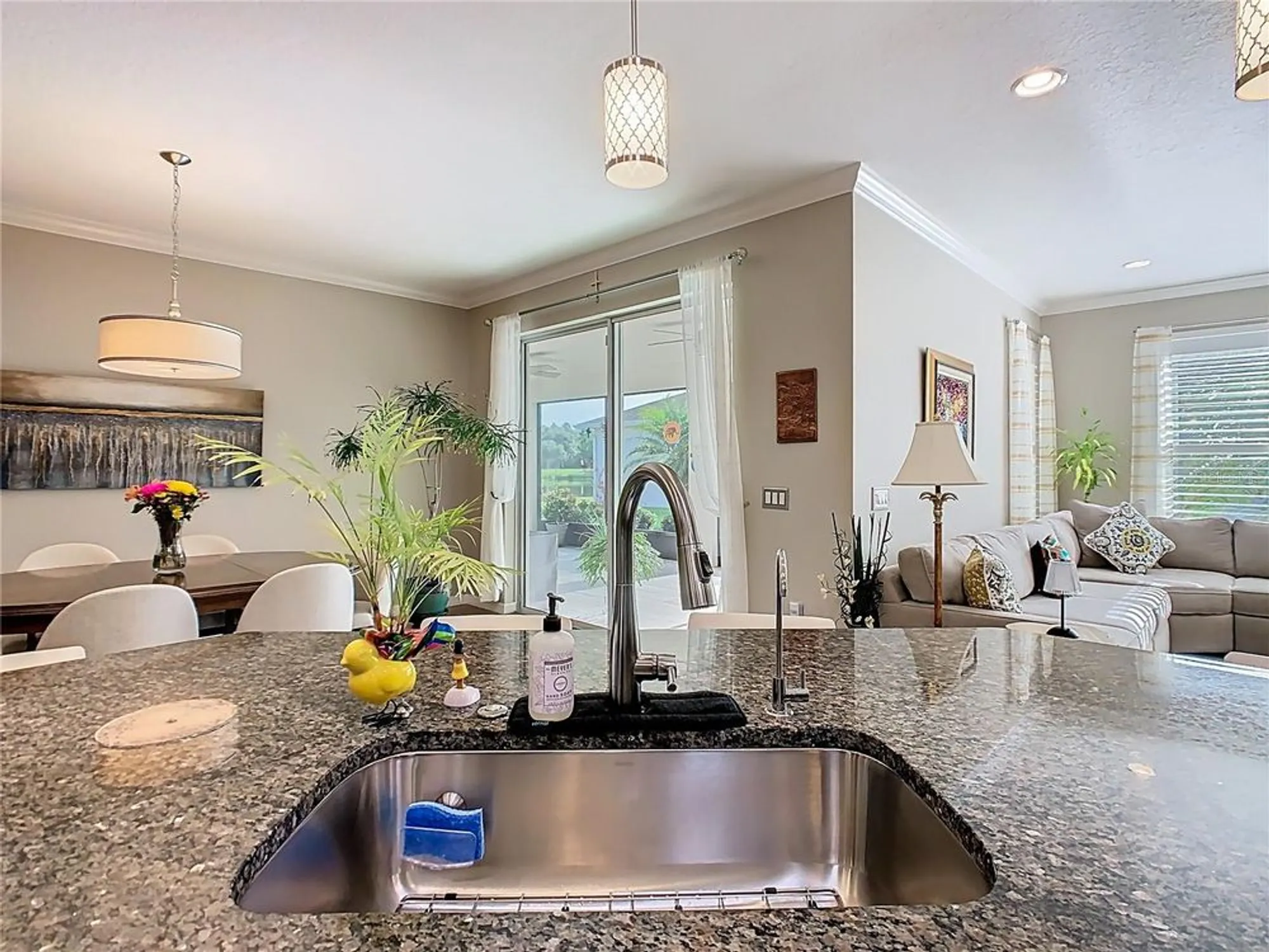 Property Slideshow image 16 of 75 | 428 bel air way, Kissimmee, FL, 34759