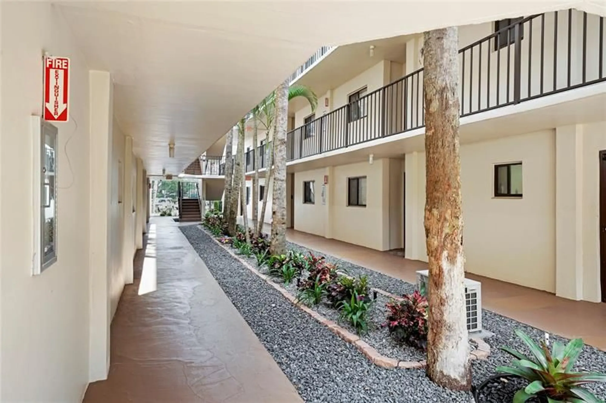 Property Slideshow image 30 of 47 | 5100 las verdes cir 114, Delray Beach, FL, 33484