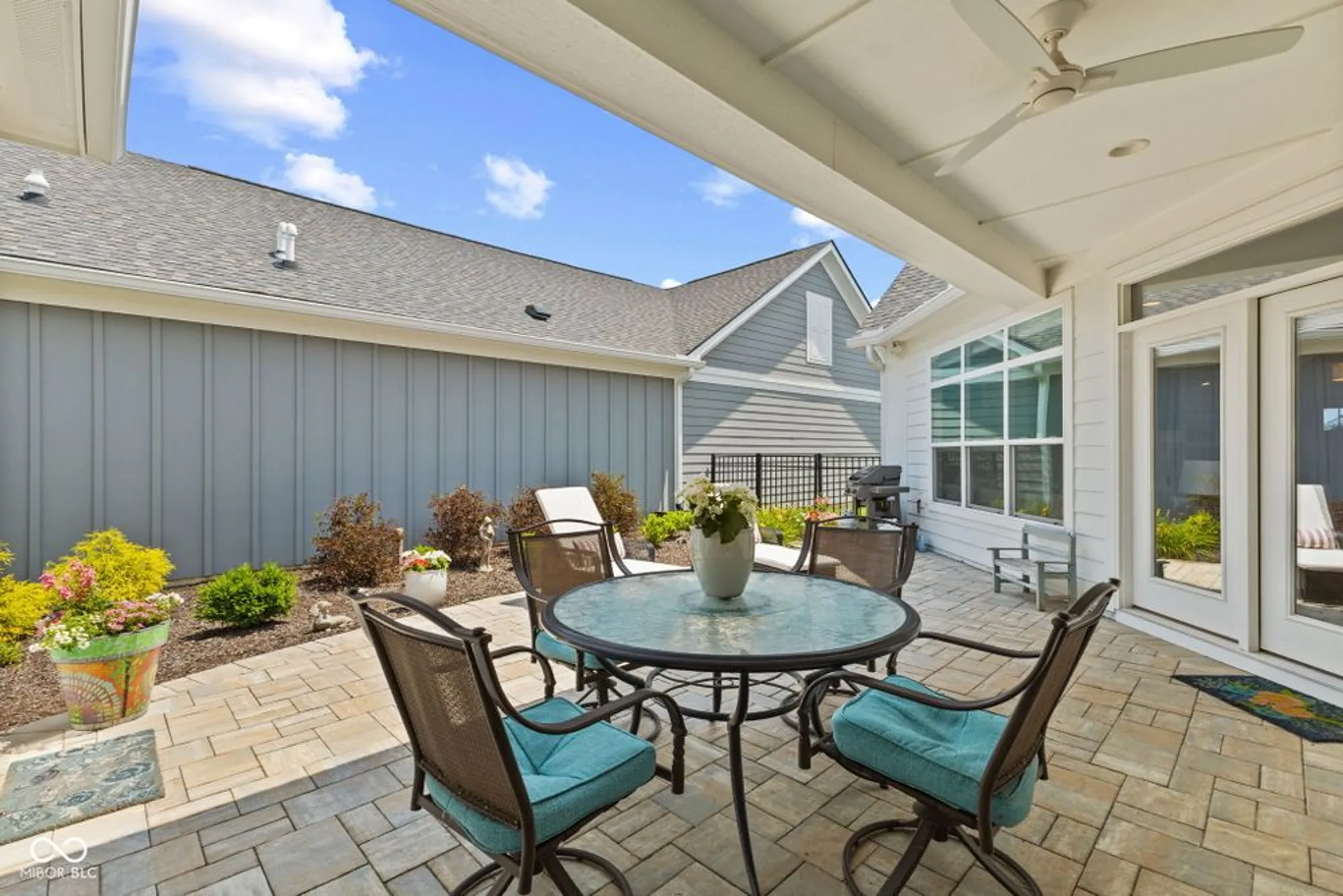 Property Slideshow image 21 of 55 | 2460 collins dr, Westfield, IN, 46074