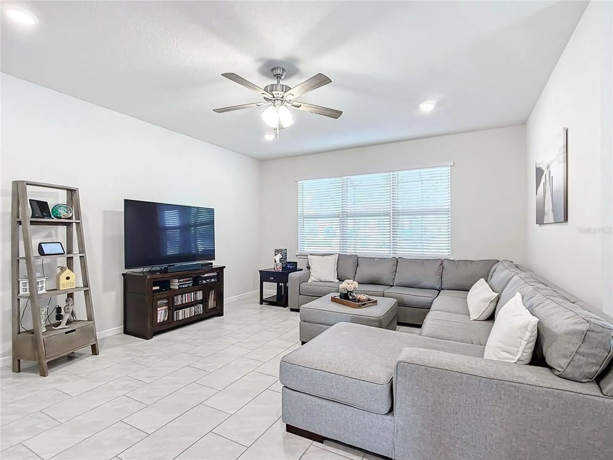 Property Slideshow image 8 of 49 | 9474 sw 52nd loop, Ocala, FL, 34481