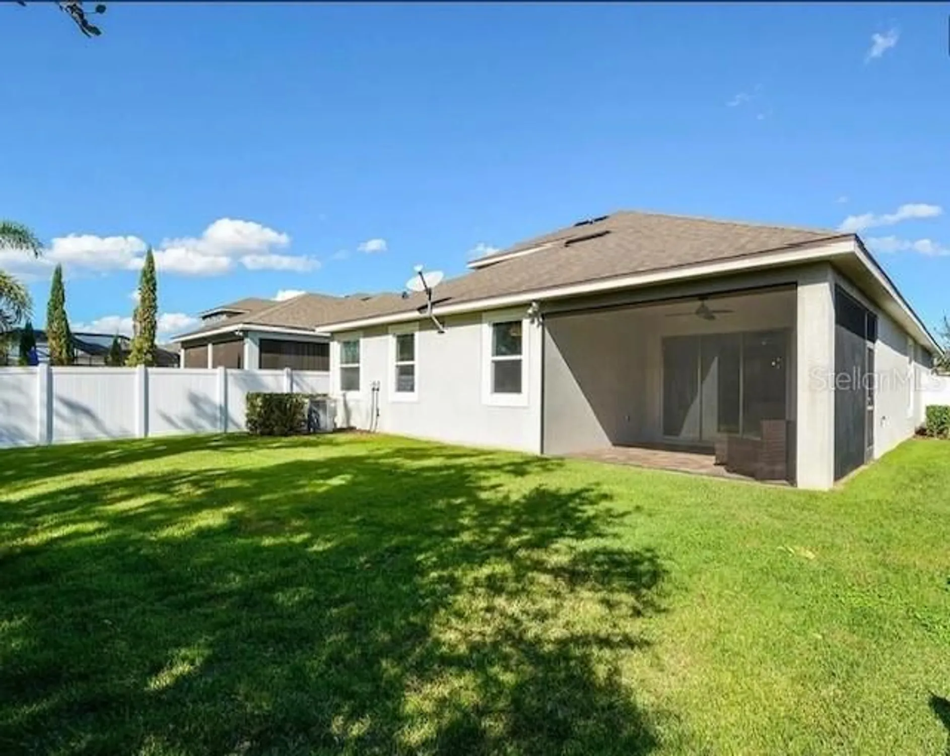 Property Slideshow image 5 of 37 | 5228 bentgrass way, Bradenton, FL, 34211