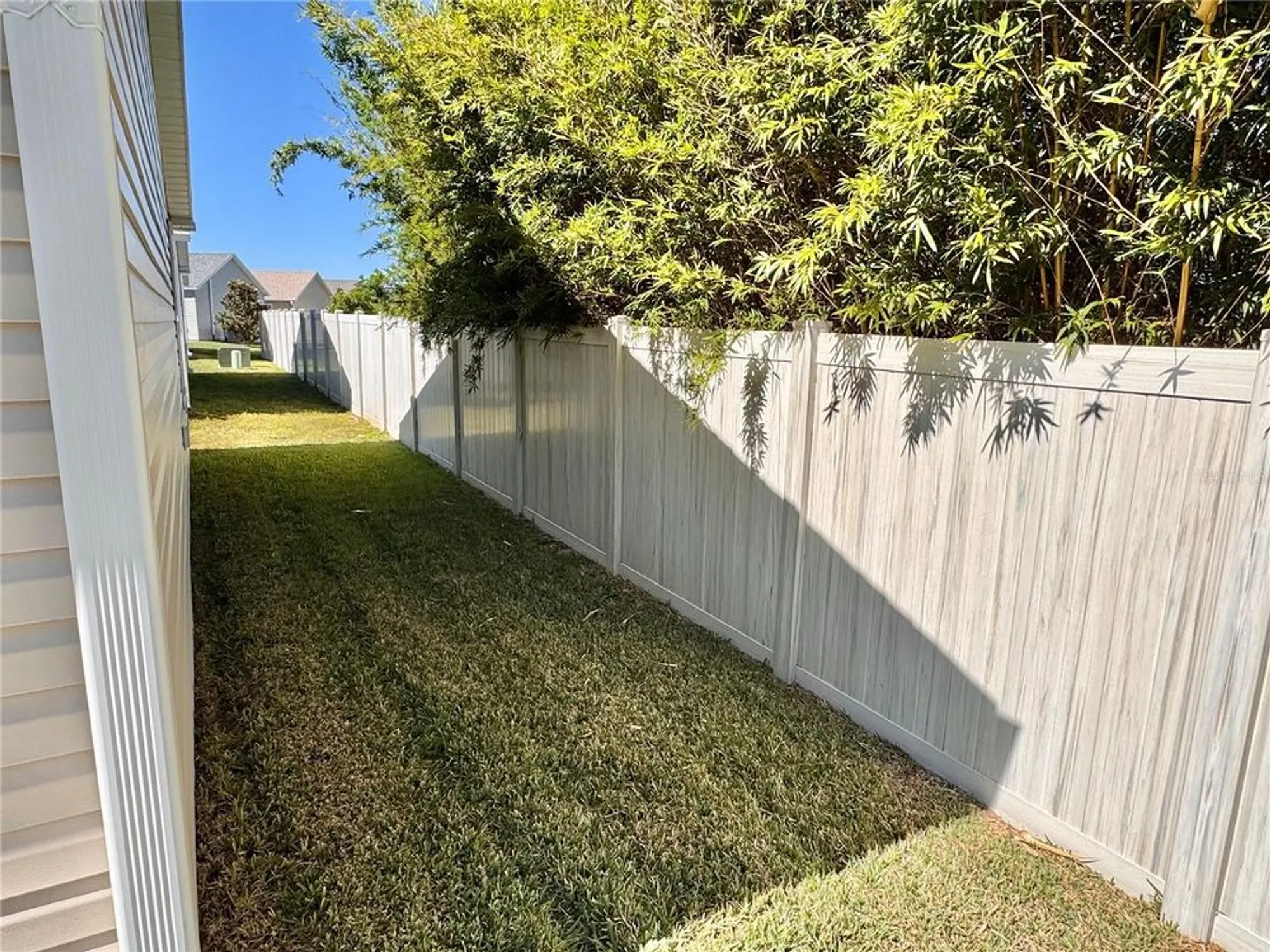 Property Slideshow image 17 of 27 | 1899 groesser pl, The Villages, FL, 32163