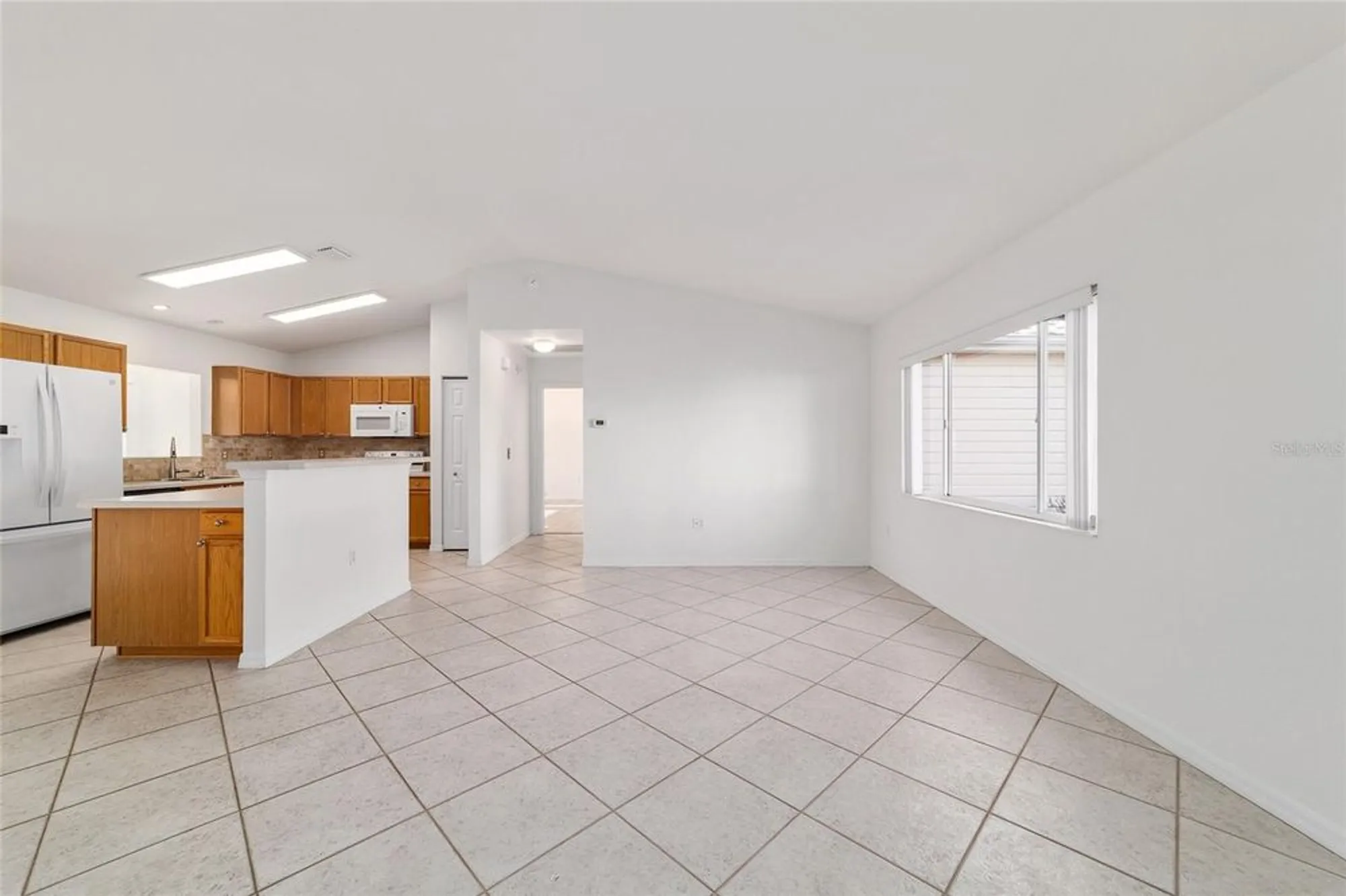 Property Slideshow image 9 of 66 | 14280 se 85th ave, Summerfield, FL, 34491