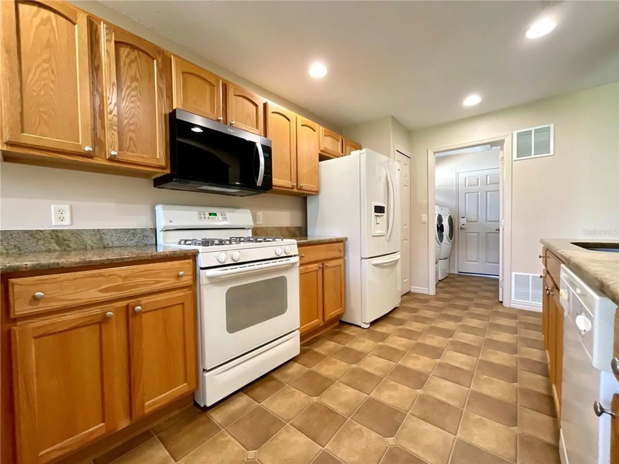 Property Slideshow image 12 of 45 | 1706 sw 156th ln, Ocala, FL, 34473