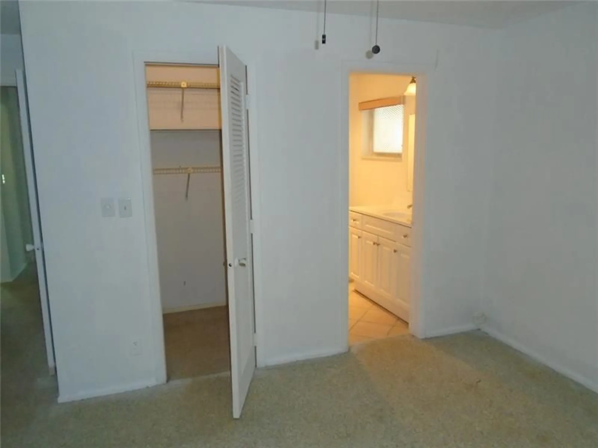 Property Slideshow image 17 of 26 | 2631 w golf blvd, Pompano Beach, FL, 33064