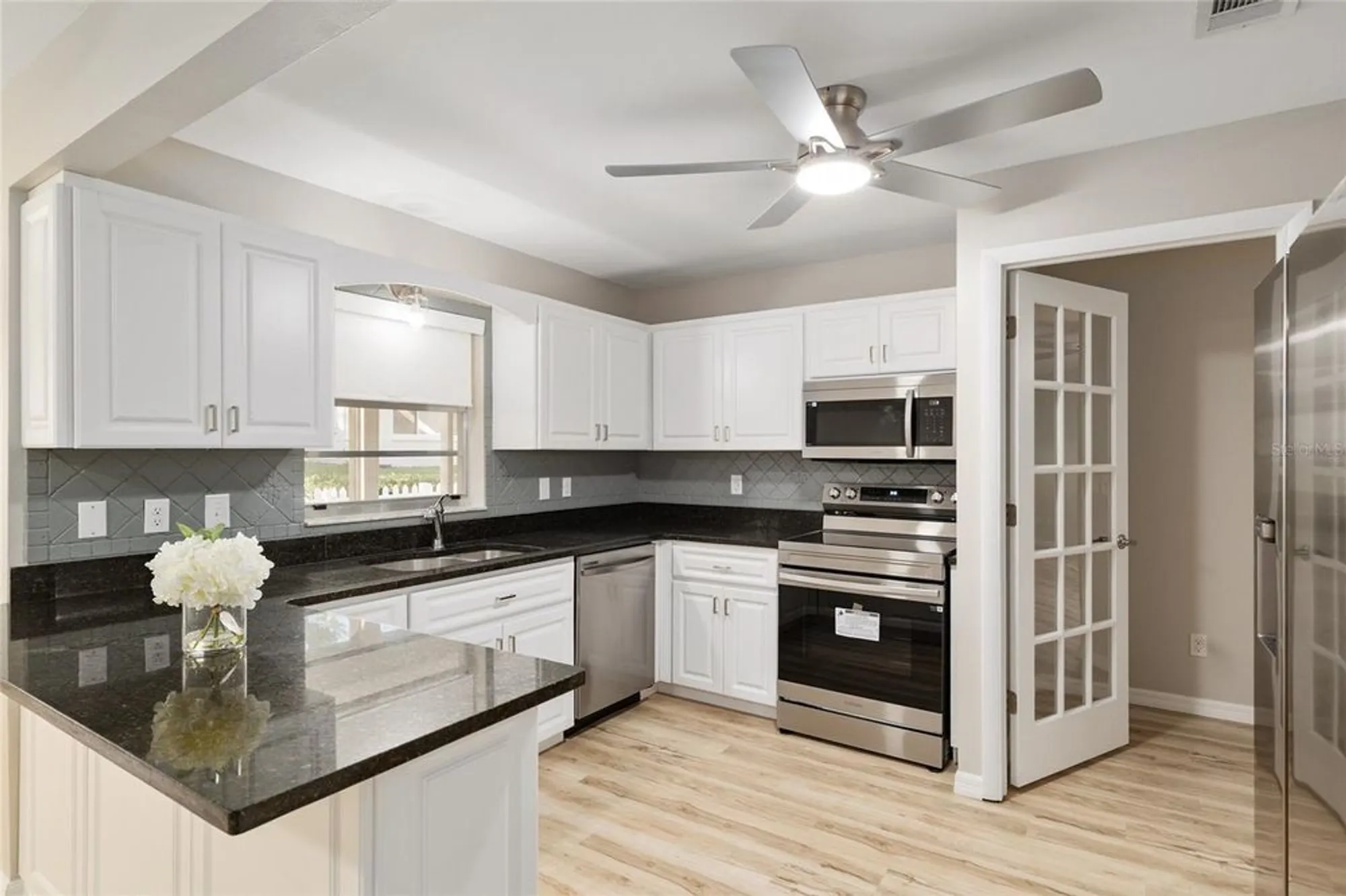 Property Slideshow image 12 of 43 | 8681 sw 93rd pl b, Ocala, FL, 34481