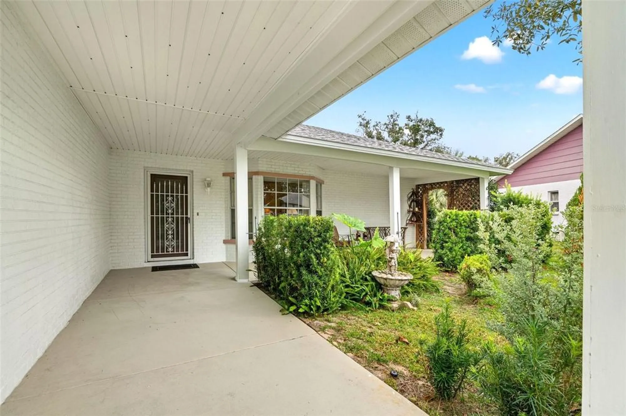 Property Slideshow image 3 of 67 | 6404 lost tree ln, Spring Hill, FL, 34606