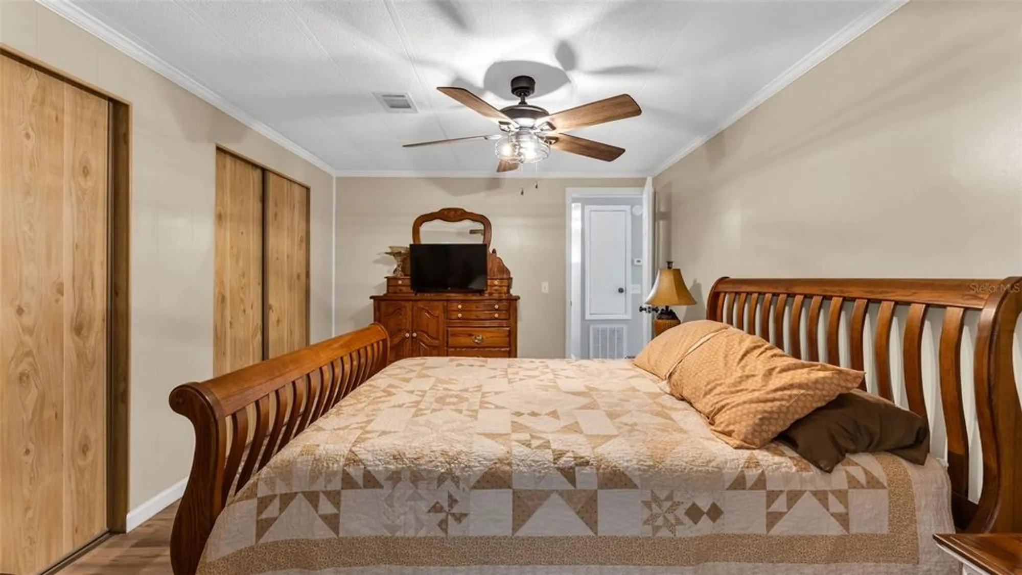 Property Slideshow image 31 of 52 | 1620 foxway dr, Lakeland, FL, 33810