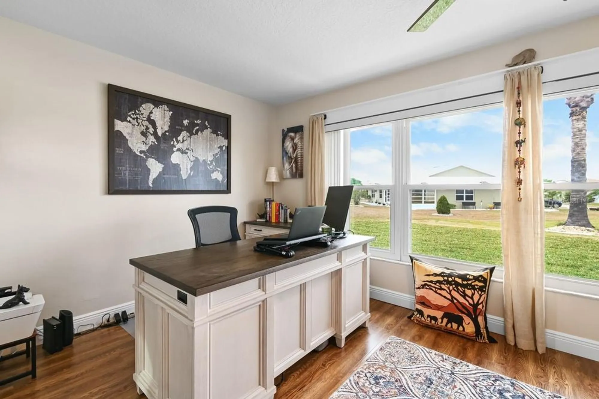 Property Slideshow image 26 of 52 | 1809 wolf laurel dr, Sun City Center, FL, 33573