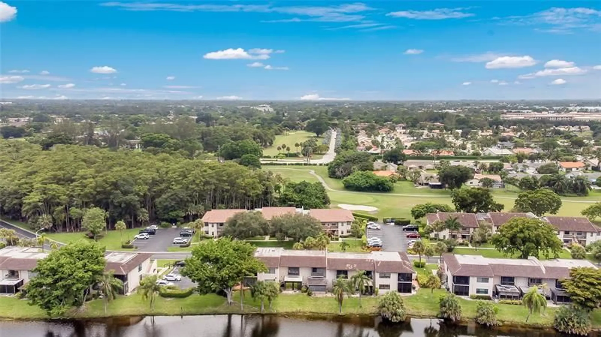 Property Slideshow image 29 of 33 | 21386 juego cir apt 10c, Boca Raton, FL, 33433