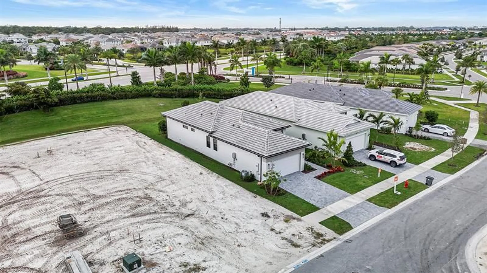 Property Slideshow image 40 of 56 | 4980 saint armands way, Westlake, FL, 33470