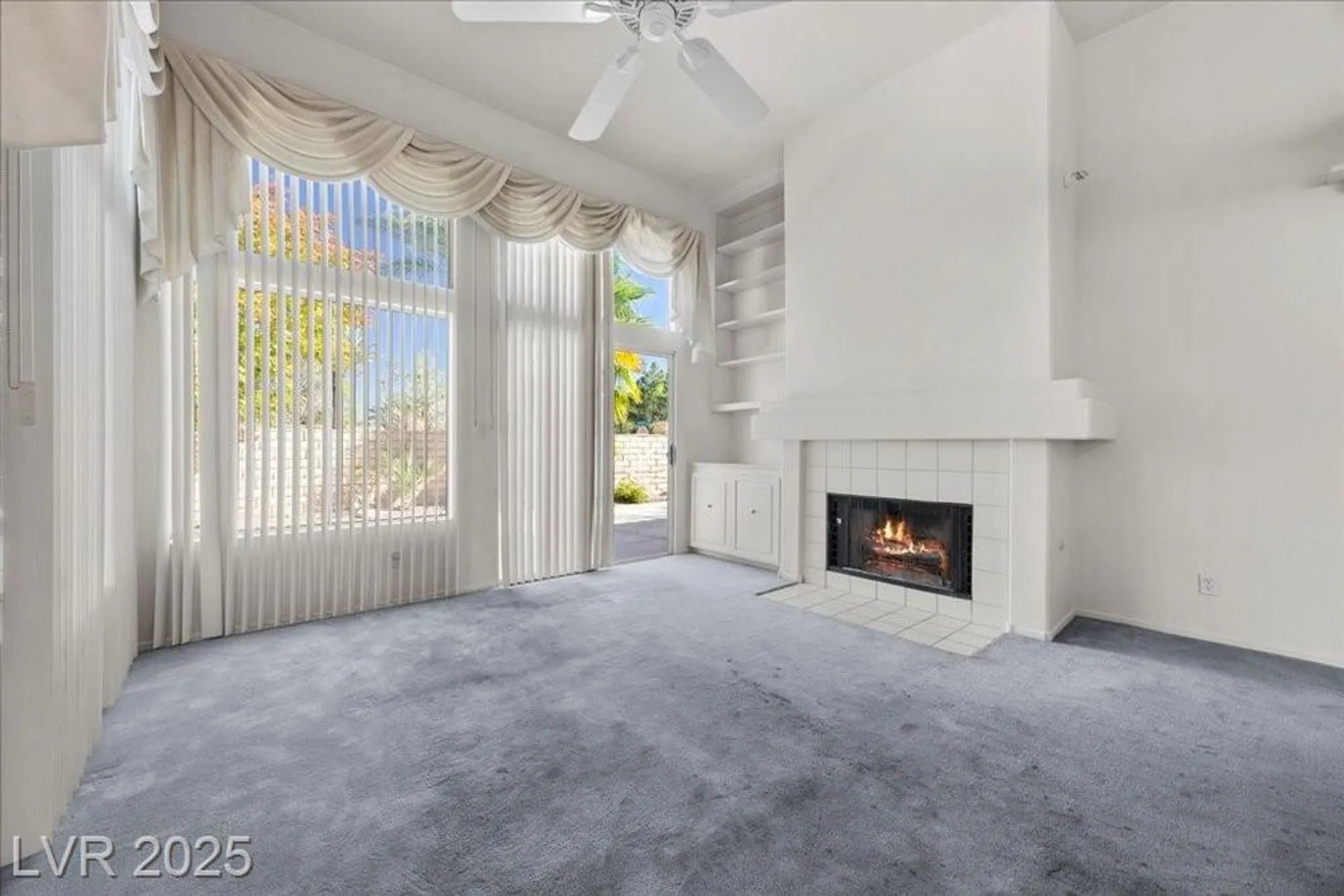 Property Slideshow image 17 of 41 | 4890 el capote dr, Las Vegas, NV, 89147