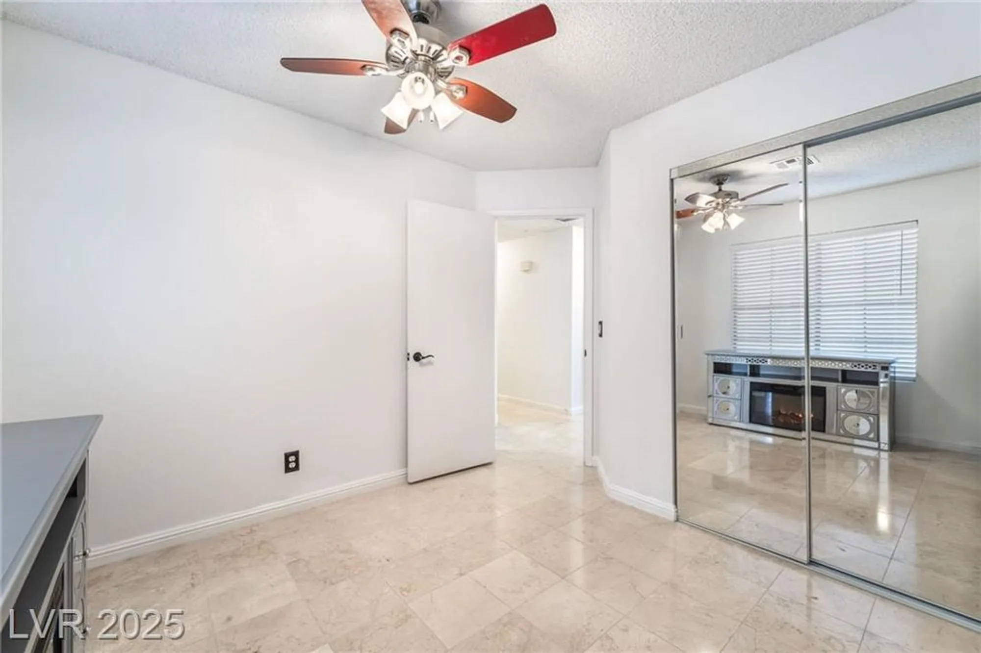 Property Slideshow image 27 of 48 | 4837 maryvale dr, Las Vegas, NV, 89130