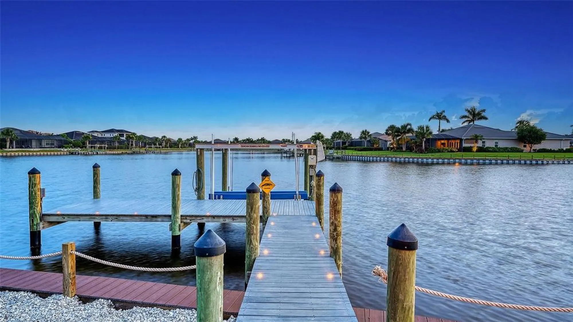 Property Slideshow image 49 of 78 | 1114 bearing ct, Bradenton, FL, 34208