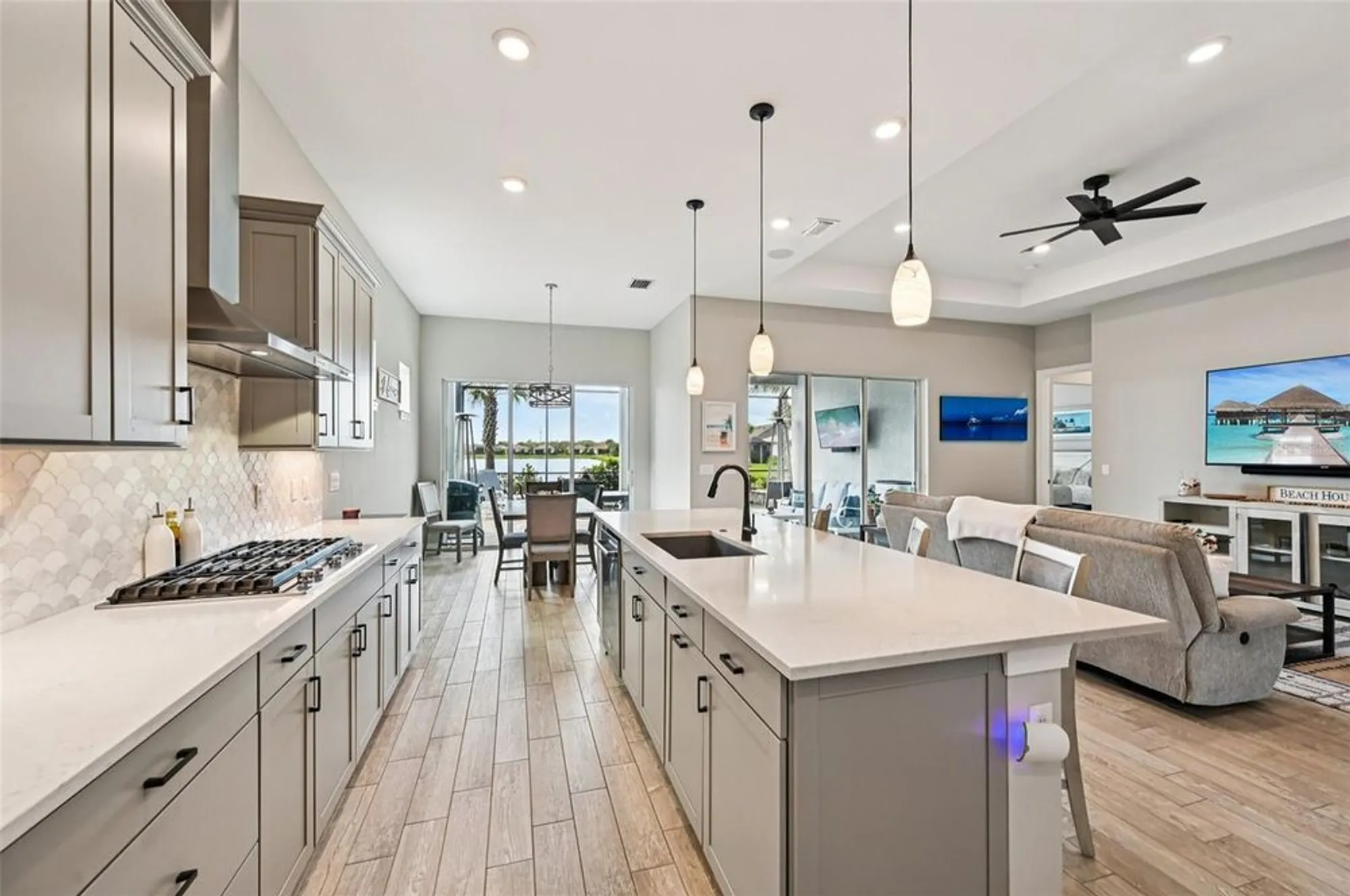Property Slideshow image 8 of 40 | 25509 royal tern ln, Englewood, FL, 34223