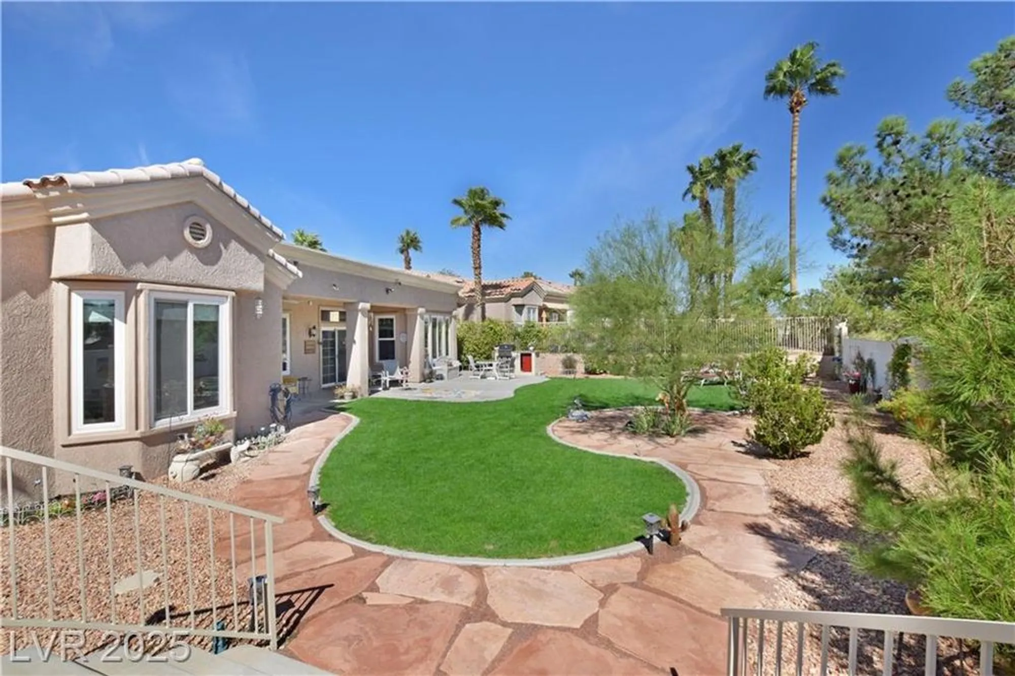 Property Slideshow image 33 of 40 | 2332 rumriver st, Las Vegas, NV, 89134