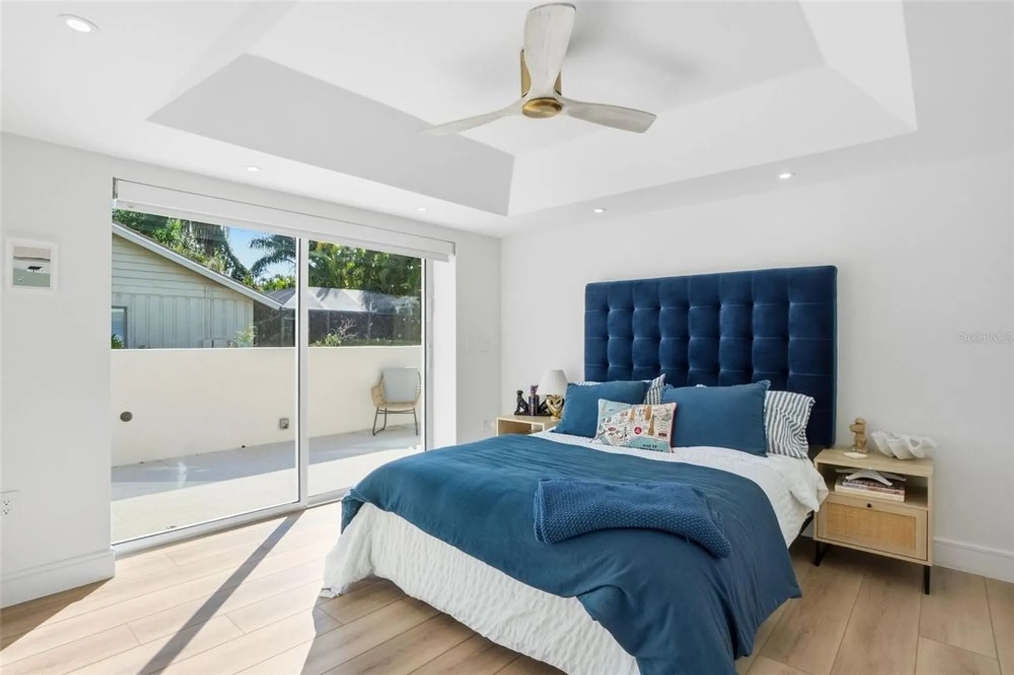 Property Slideshow image 27 of 66 | 1660 pine harrier cir, Sarasota, FL, 34231