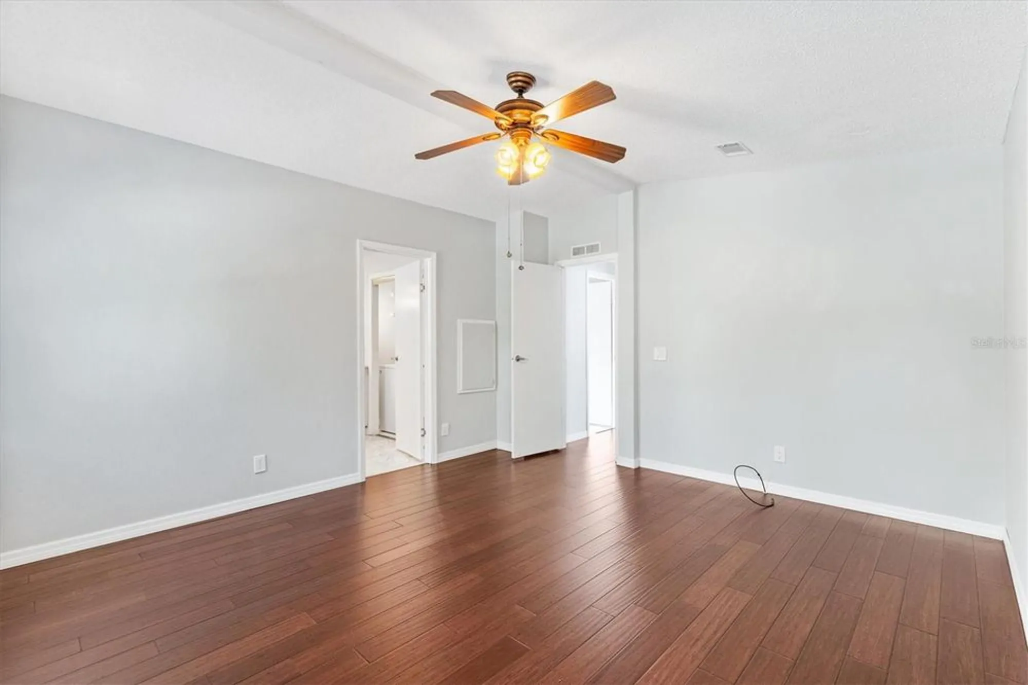 Property Slideshow image 17 of 32 | 518 saint andrews blvd, The Villages, FL, 32159