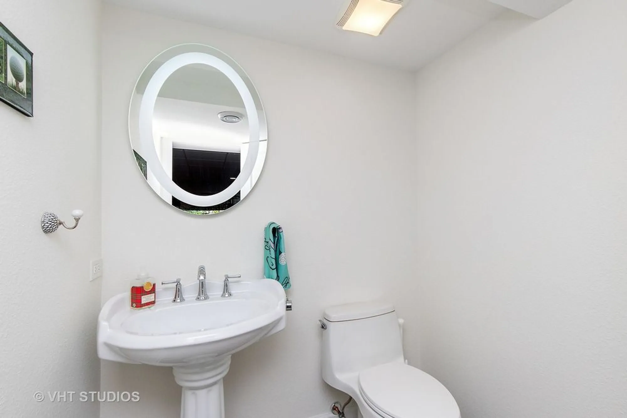 Property Slideshow image 24 of 36 | , Volo, IL, 60020