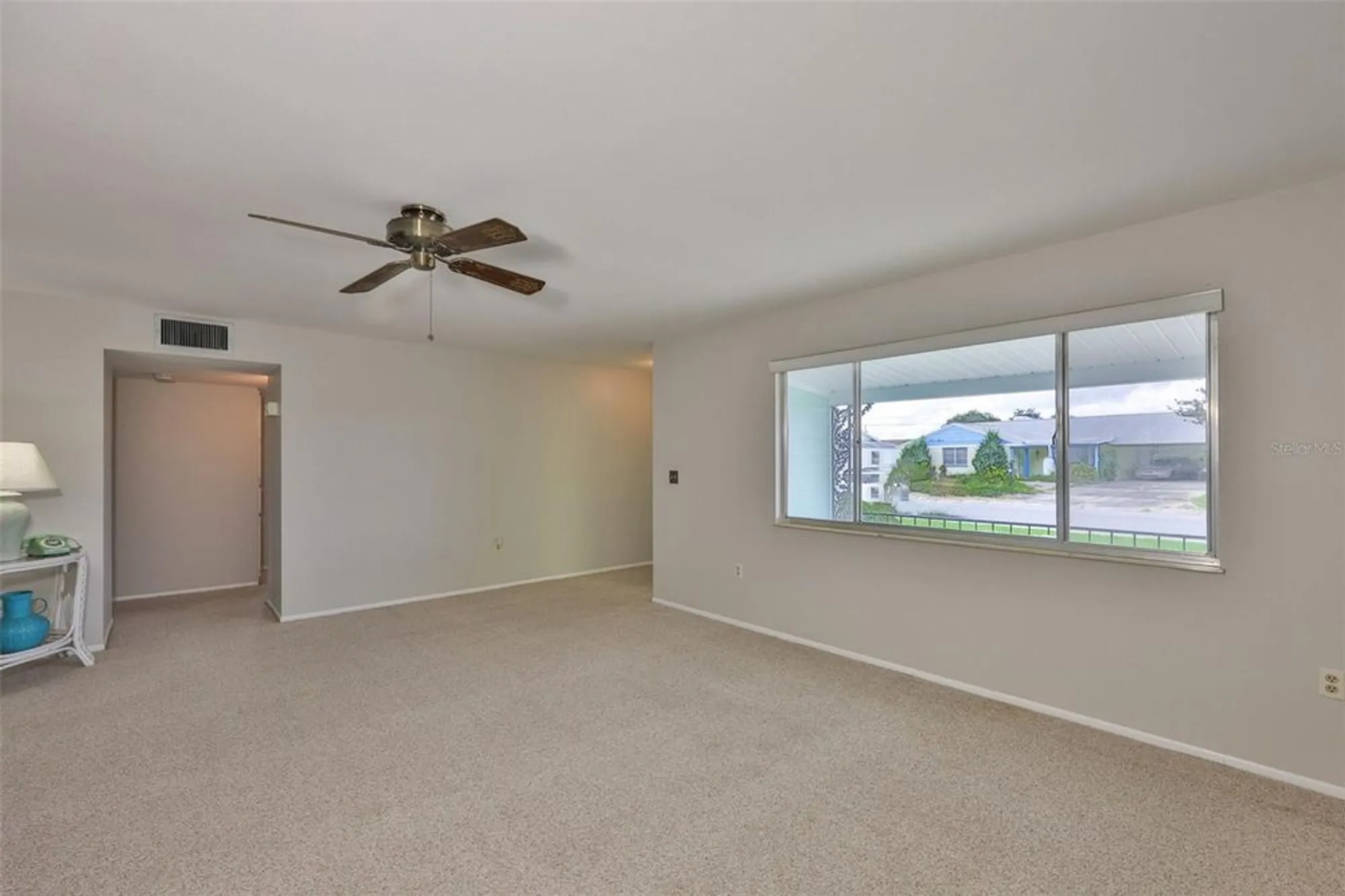 Property Slideshow image 7 of 41 | 823 fox hills dr, Sun City Center, FL, 33573