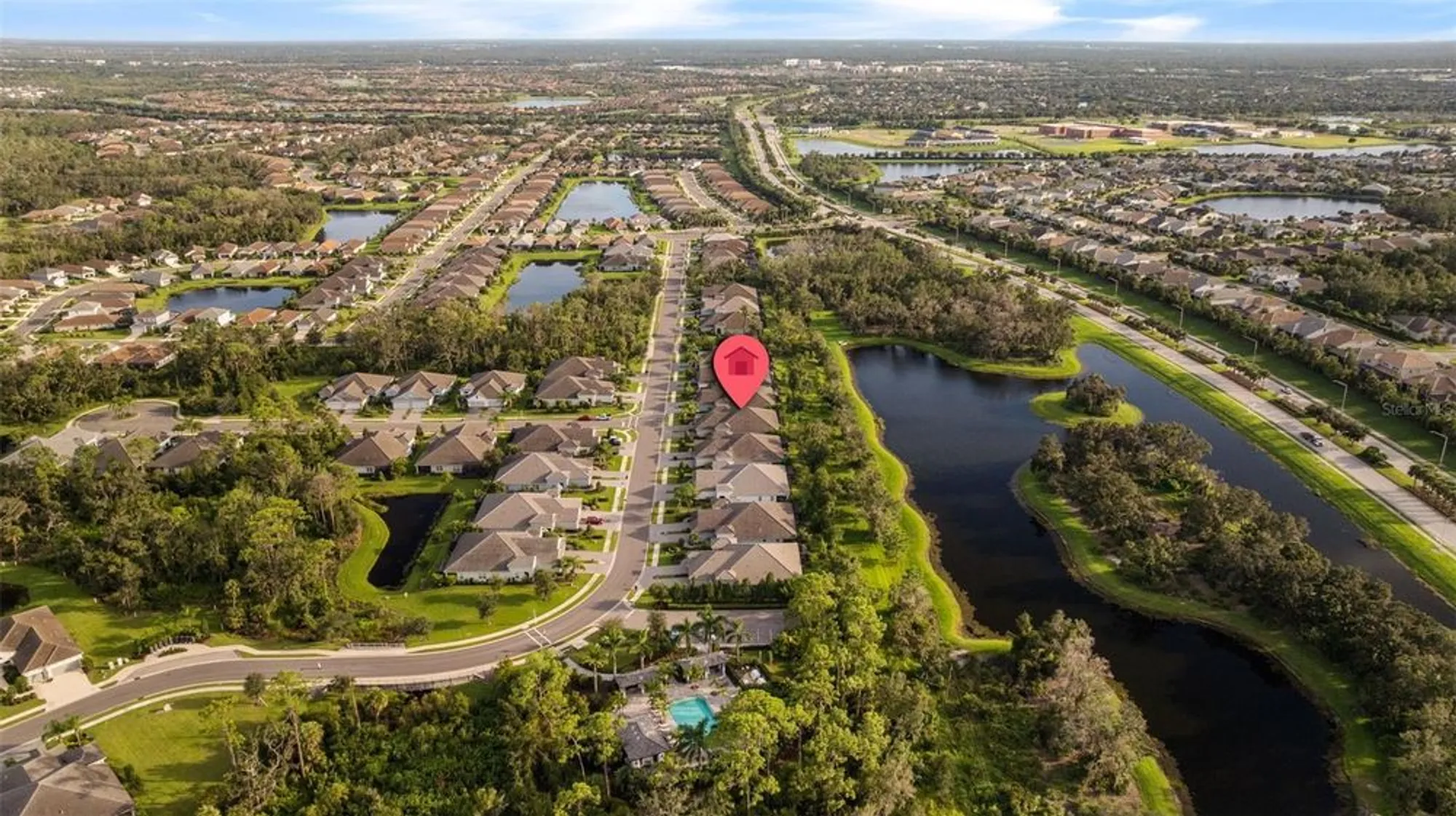 Property Slideshow image 40 of 54 | 3102 sky blue cv, Bradenton, FL, 34211