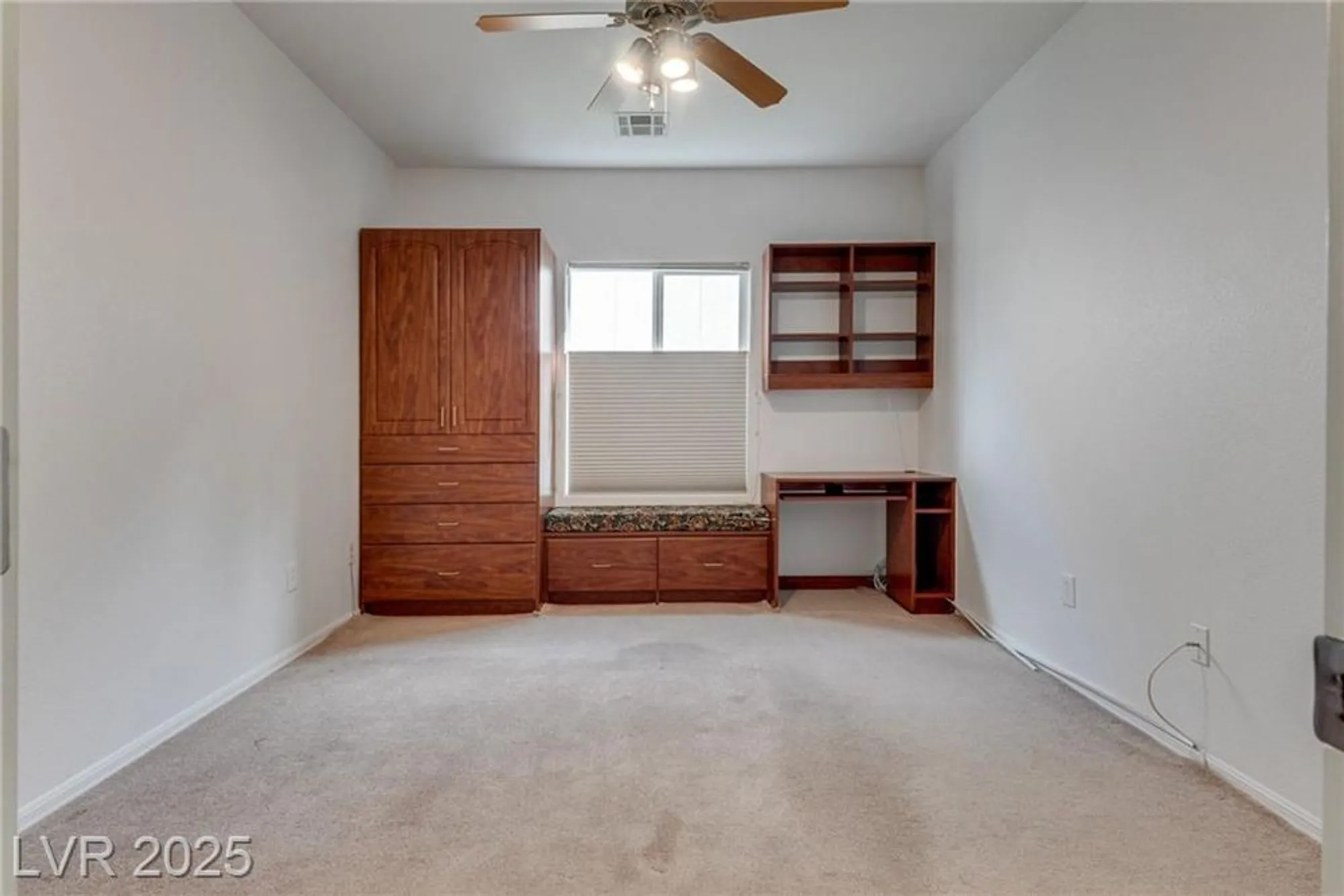 Property Slideshow image 27 of 34 | 2348 kalkaska dr, Henderson, NV, 89044