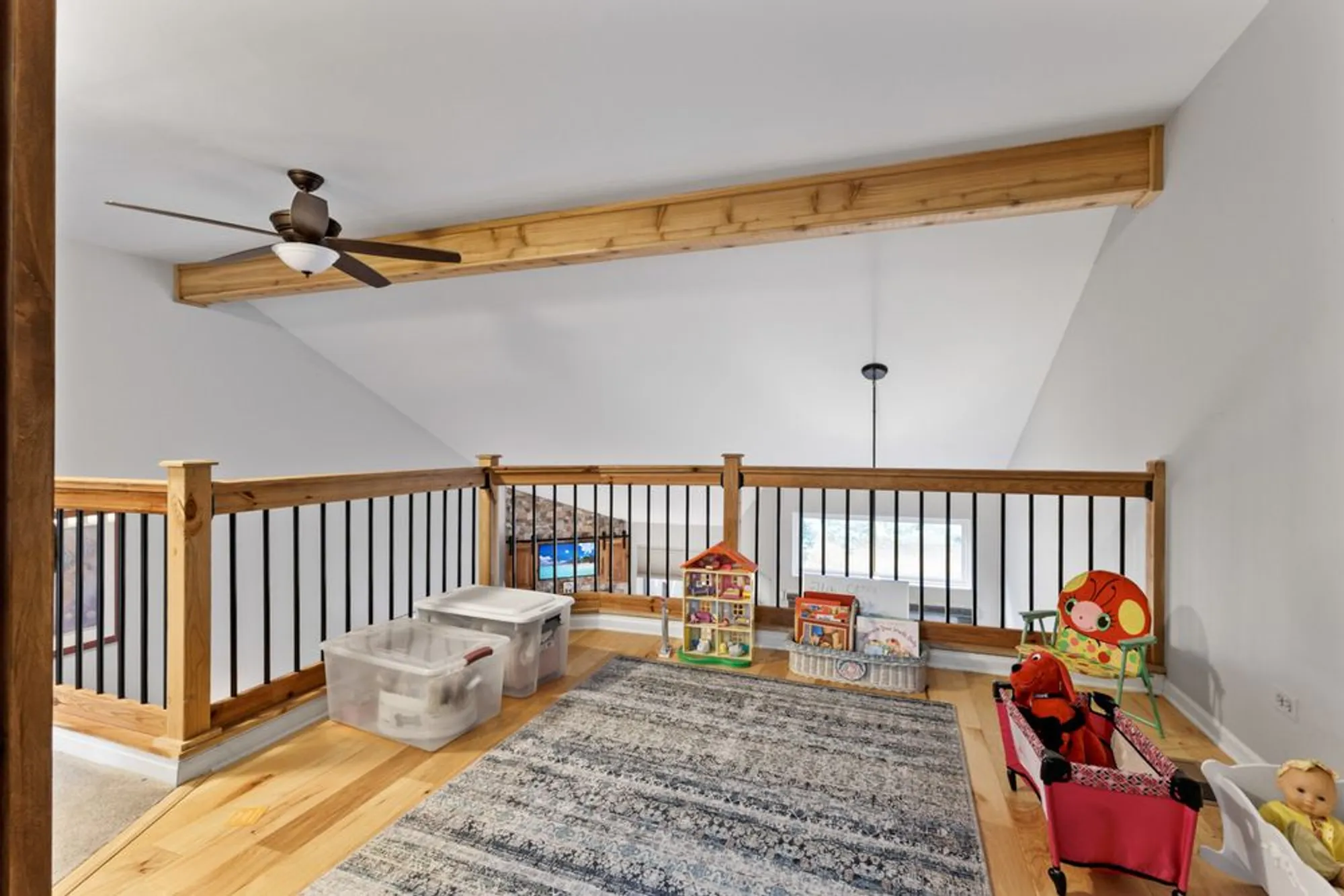 Property Slideshow image 10 of 26 | 748 shoreline rd, Lake Barrington, IL, 60010