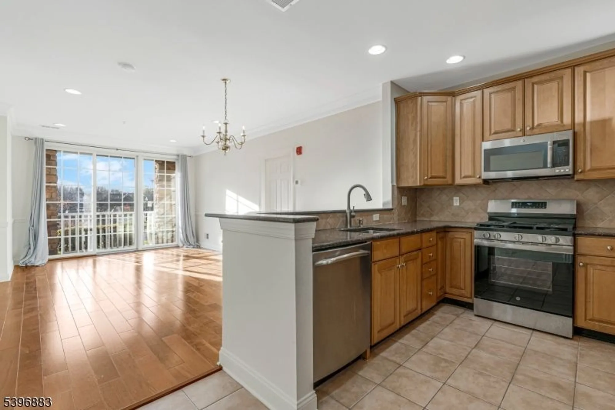 Property Slideshow image 10 of 32 | 353 victoria dr, Bridgewater, NJ, 08807