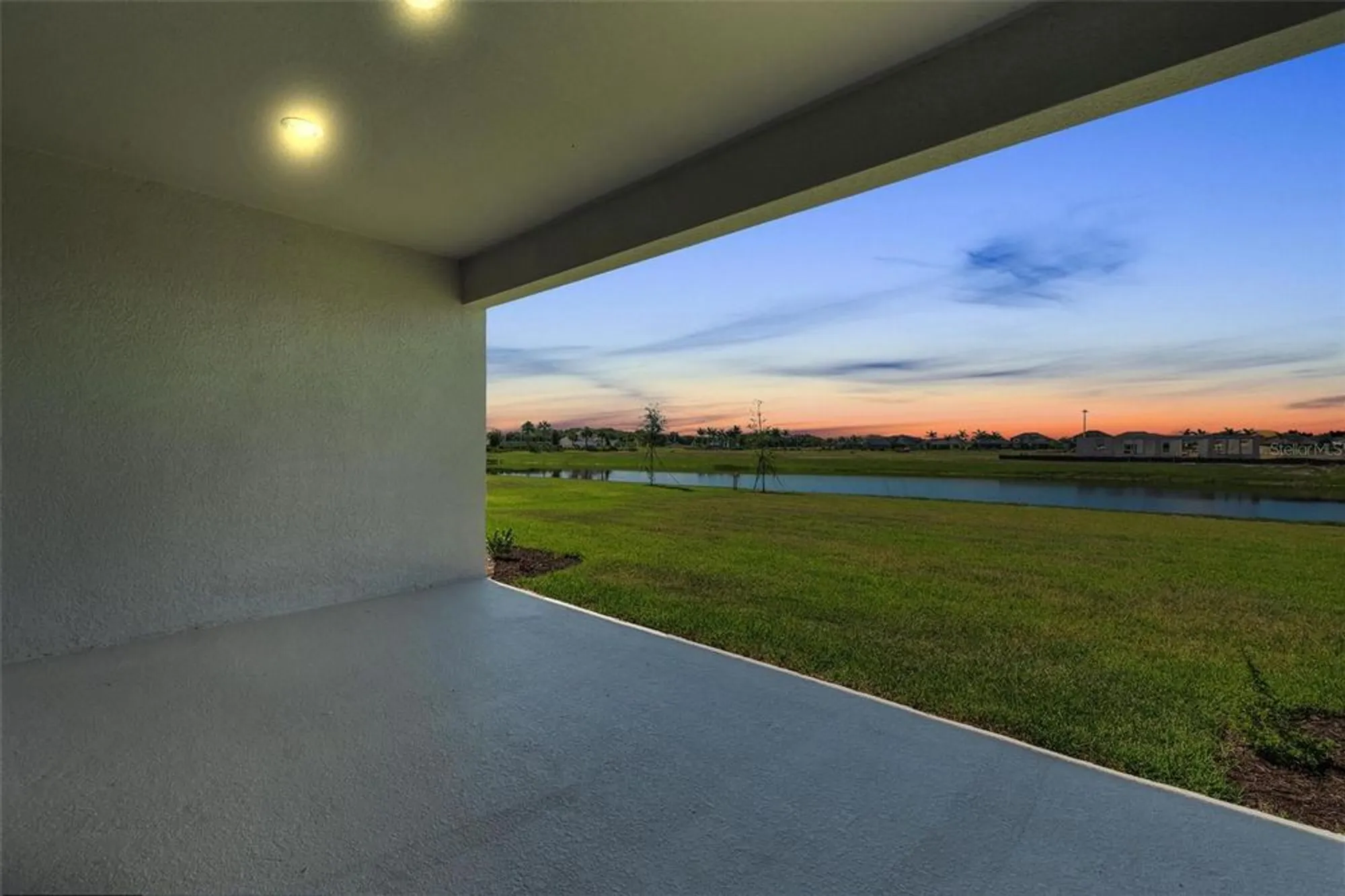 Property Slideshow image 18 of 51 | 16545 star grass cir, Bradenton, FL, 34211