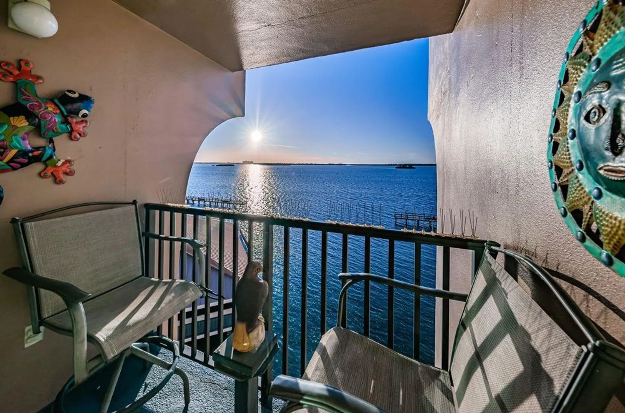 Property Slideshow image 8 of 57 | 634 edgewater dr 644, Dunedin, FL, 34698