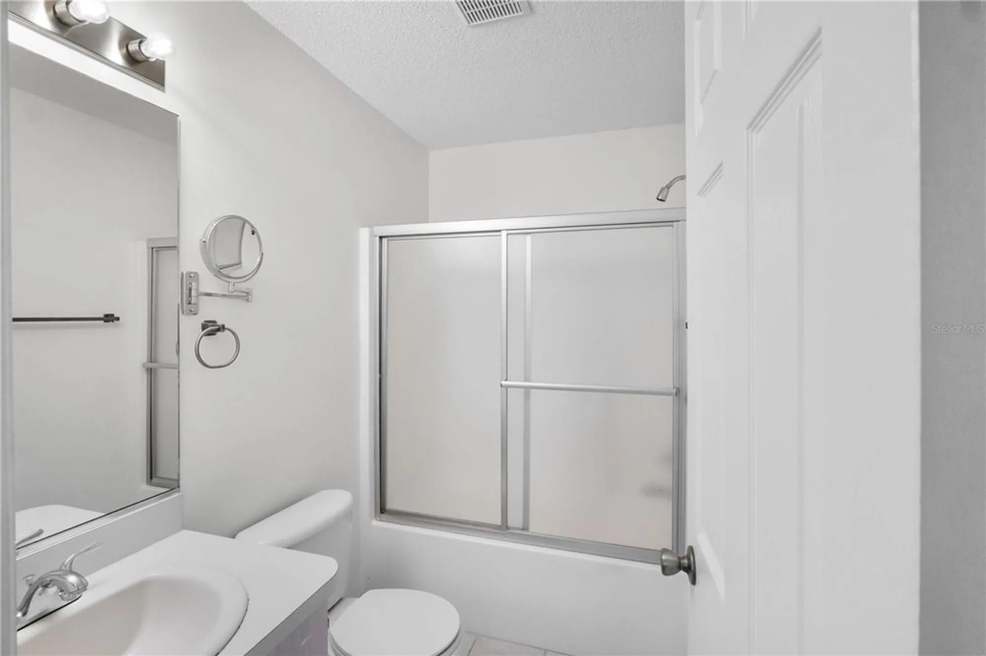 Property Slideshow image 22 of 28 | 1606 campos dr, The Villages, FL, 32162