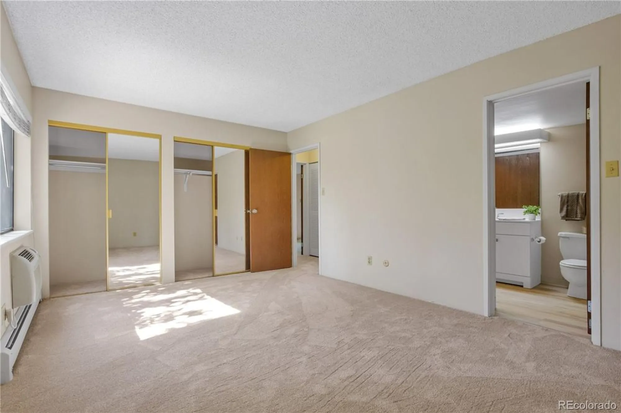 Property Slideshow image 19 of 45 | 13691 e marina dr 208, Aurora, CO, 80014