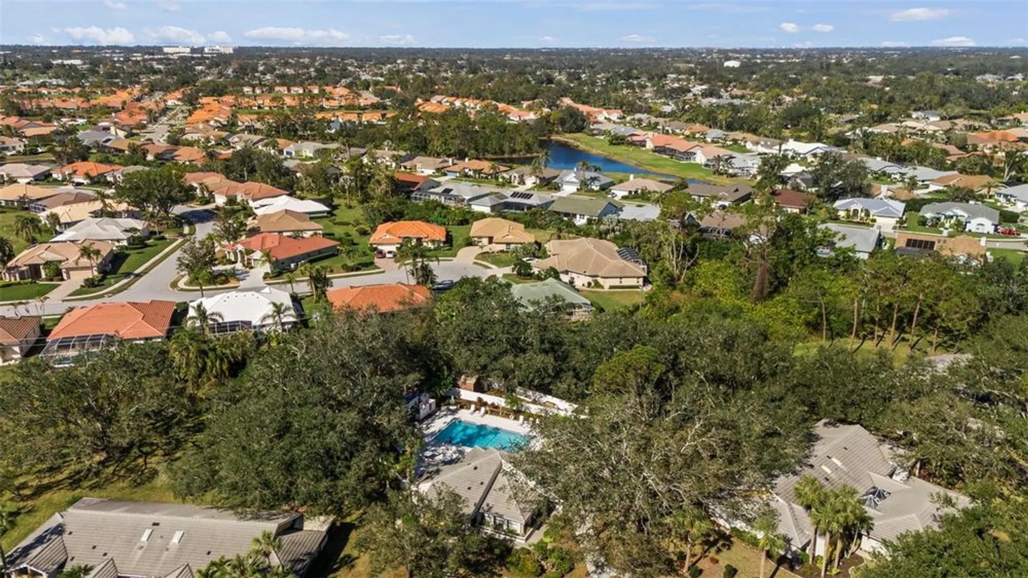 Property Slideshow image 37 of 84 | 174 southampton pl 345, Venice, FL, 34293