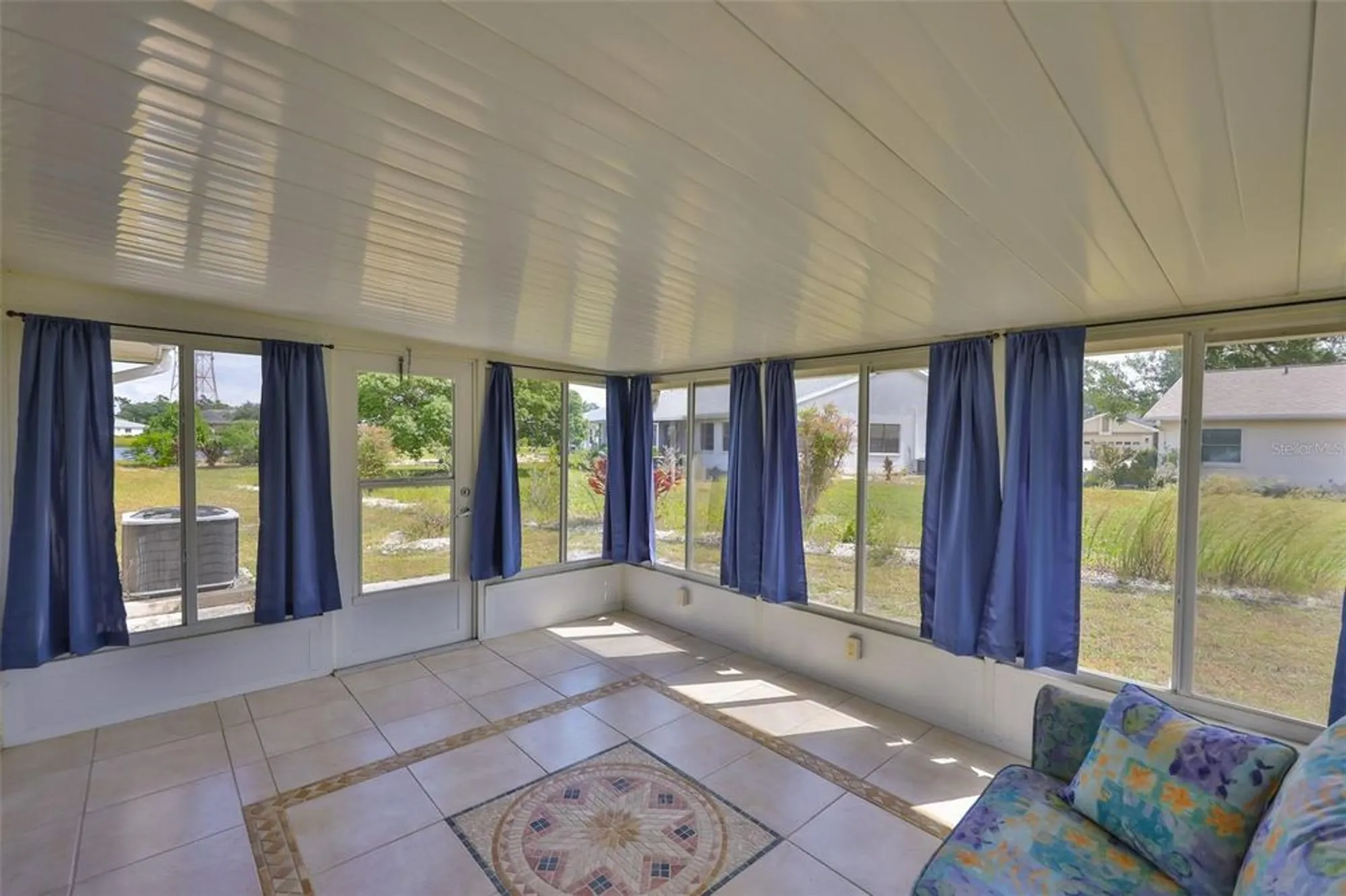 Property Slideshow image 39 of 46 | 206 sola ln, Sun City Center, FL, 33573