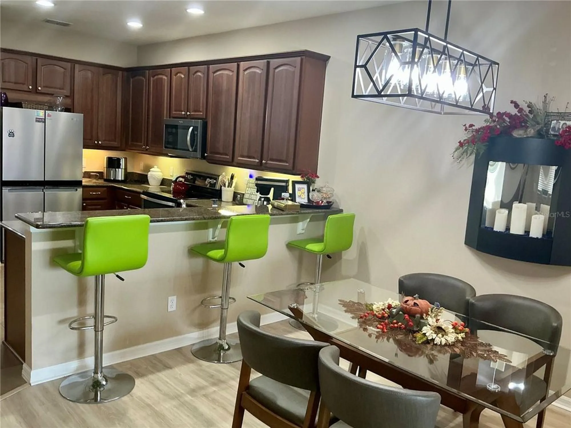 Property Slideshow image 7 of 35 | 22035 belgian ct, Mount Dora, FL, 32757