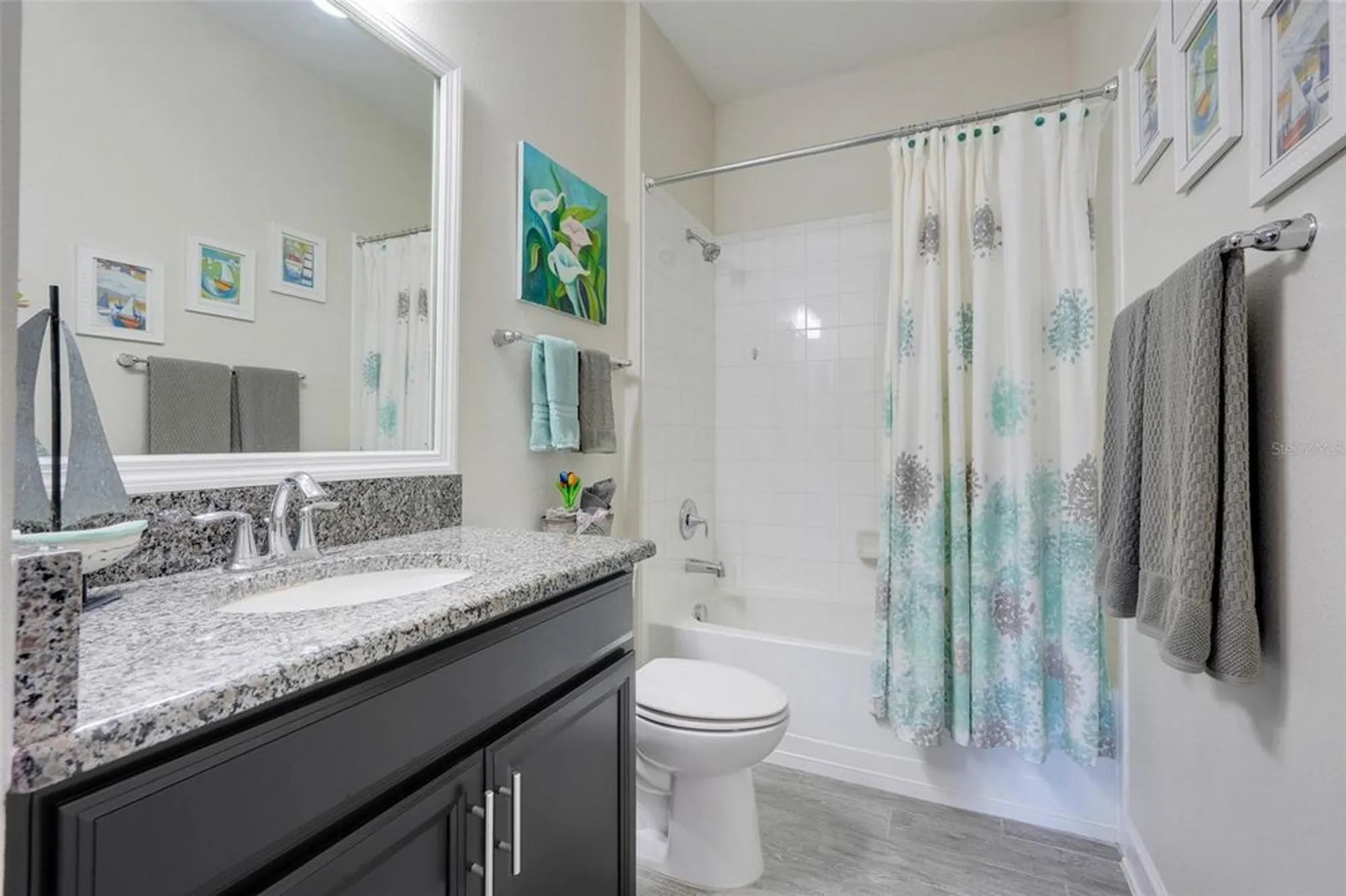 Property Slideshow image 19 of 50 | 3550 fairwaters ct d, Clermont, FL, 34711