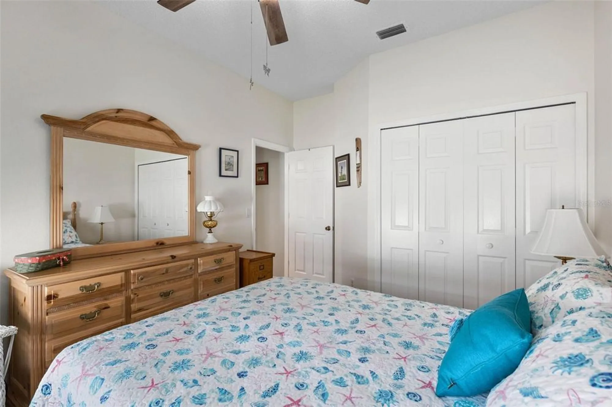 Property Slideshow image 23 of 48 | 21701 king john st, Leesburg, FL, 34748