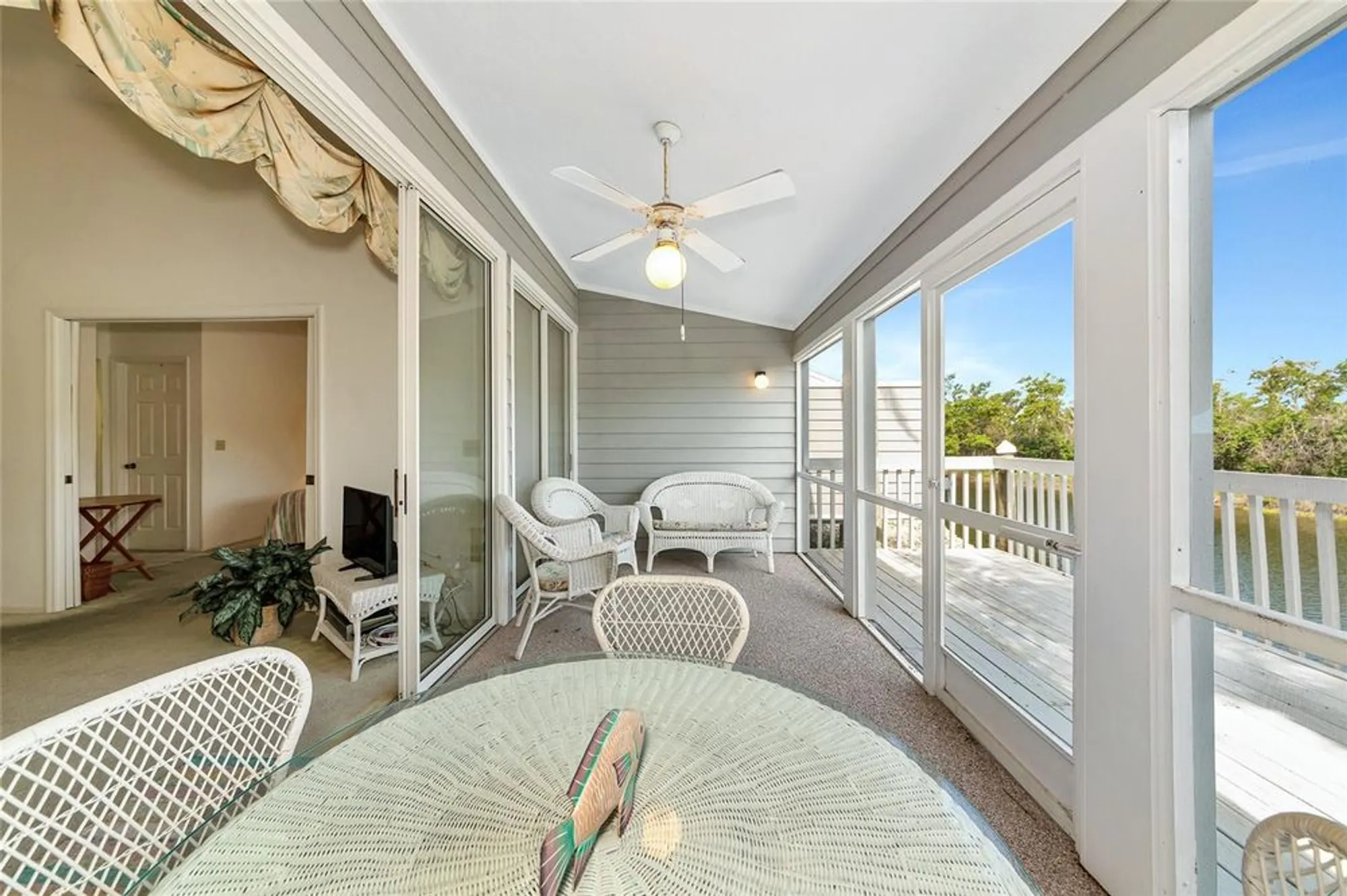Property Slideshow image 28 of 62 | 1316 perico point cir, Bradenton, FL, 34209