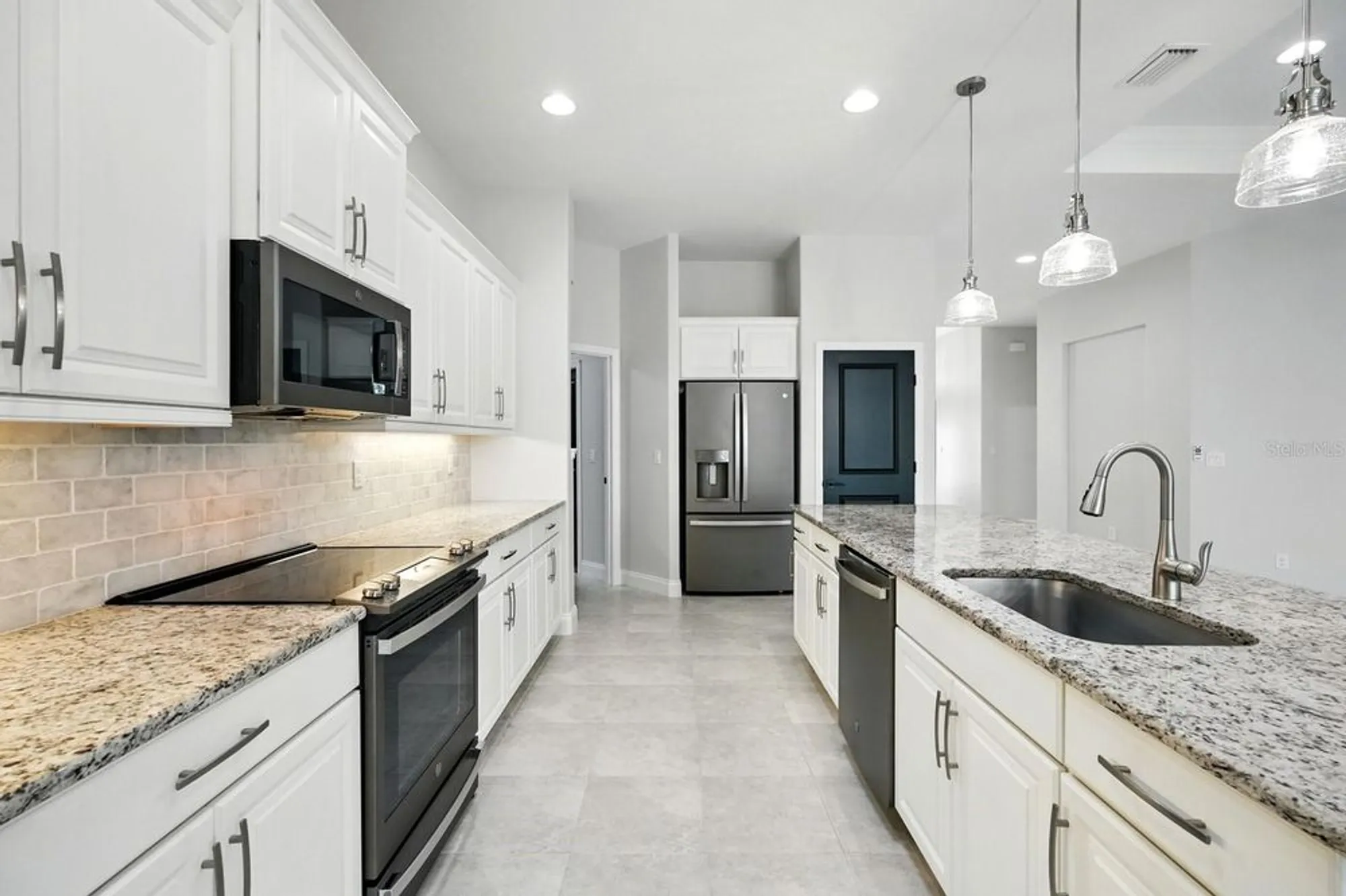 Property Slideshow image 17 of 51 | 3048 borassus dr, New Smyrna Beach, FL, 32168